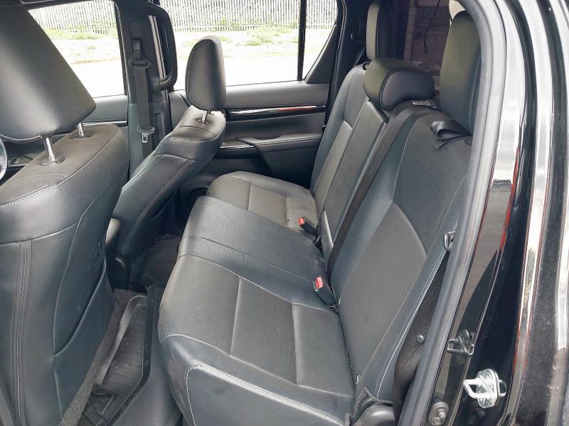 2020 TOYOTA HILUX INVINCIBLE X D/CAB PICK UP 2.4 D-4D AUTO