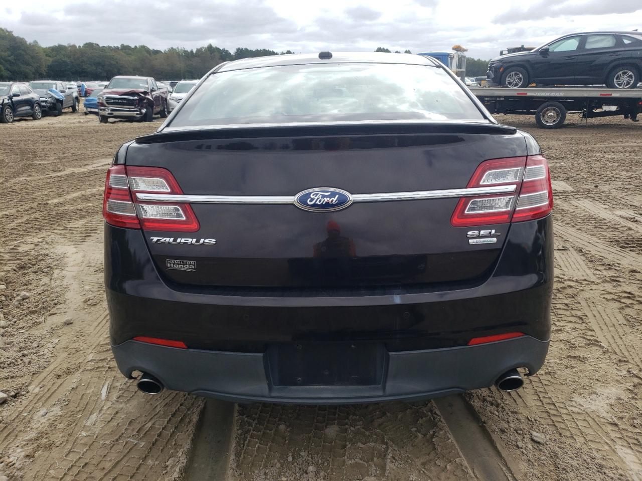 2013 Ford Taurus Sel VIN: 1FAHP2E93DG158871 Lot: 85697425