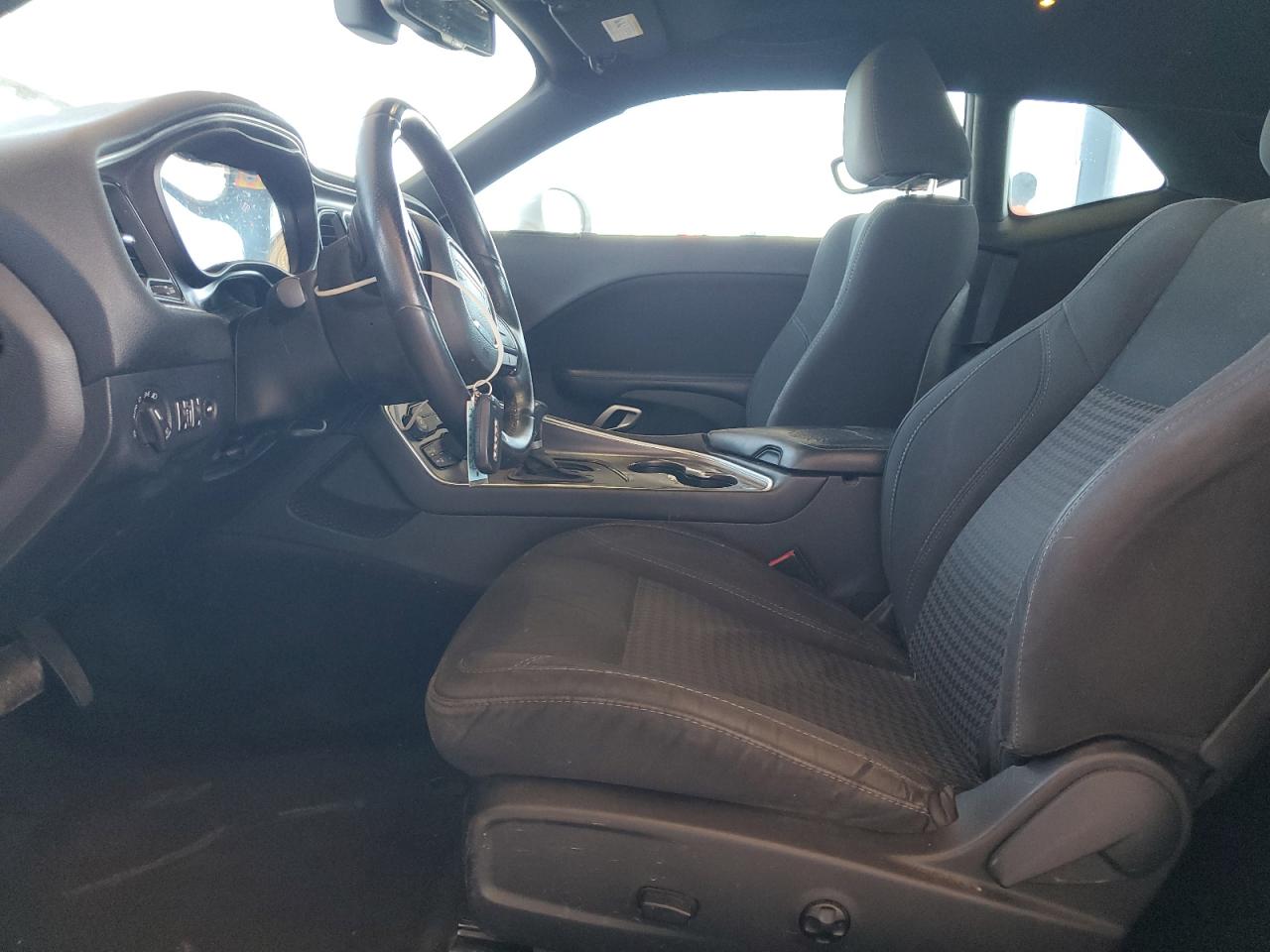 2016 Dodge Challenger Sxt VIN: 2C3CDZAG5GH195184 Lot: 90314285