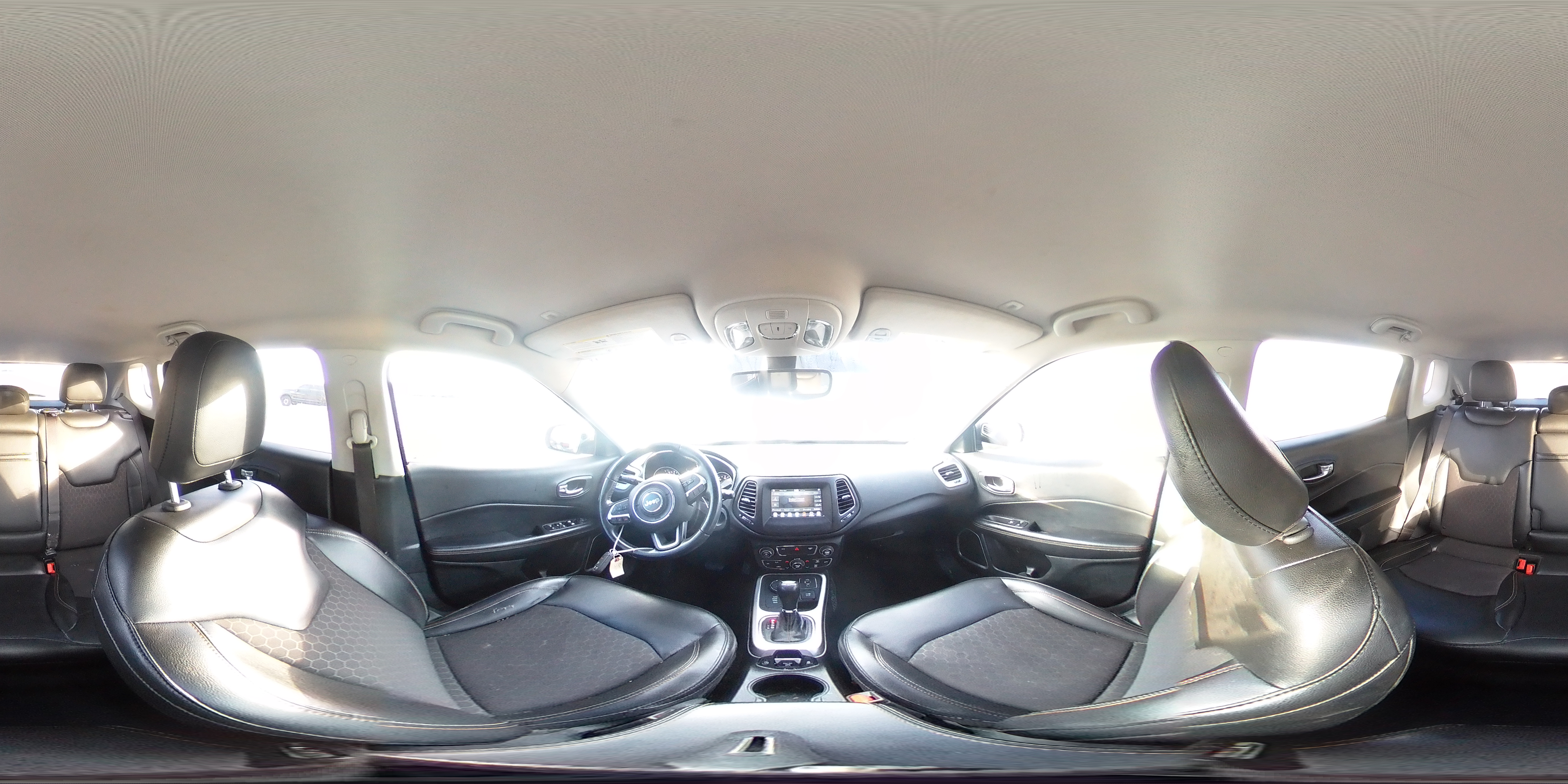 2018 Jeep Compass Latitude VIN: 3C4NJDBB2JT315850 Lot: 86677275