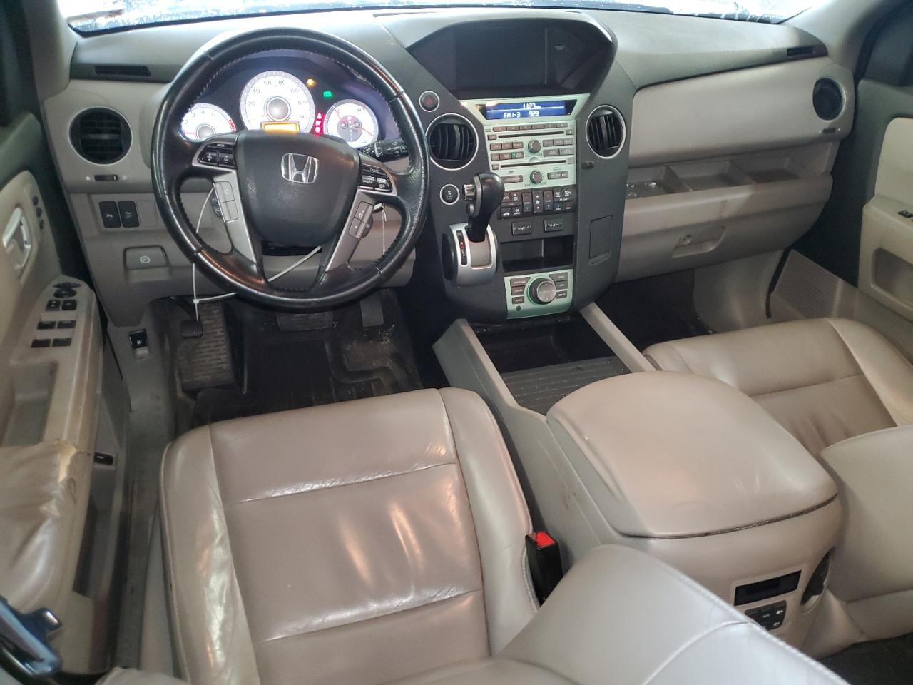 2011 Honda Pilot Touring VIN: 5FNYF4H96BB030619 Lot: 85697345