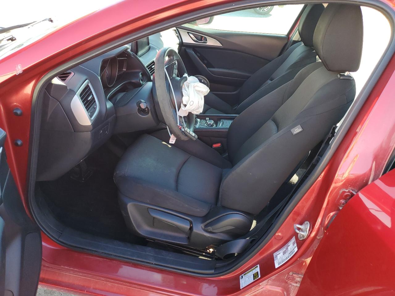 2018 Mazda 3 Sport VIN: 3MZBN1U73JM256233 Lot: 87095495