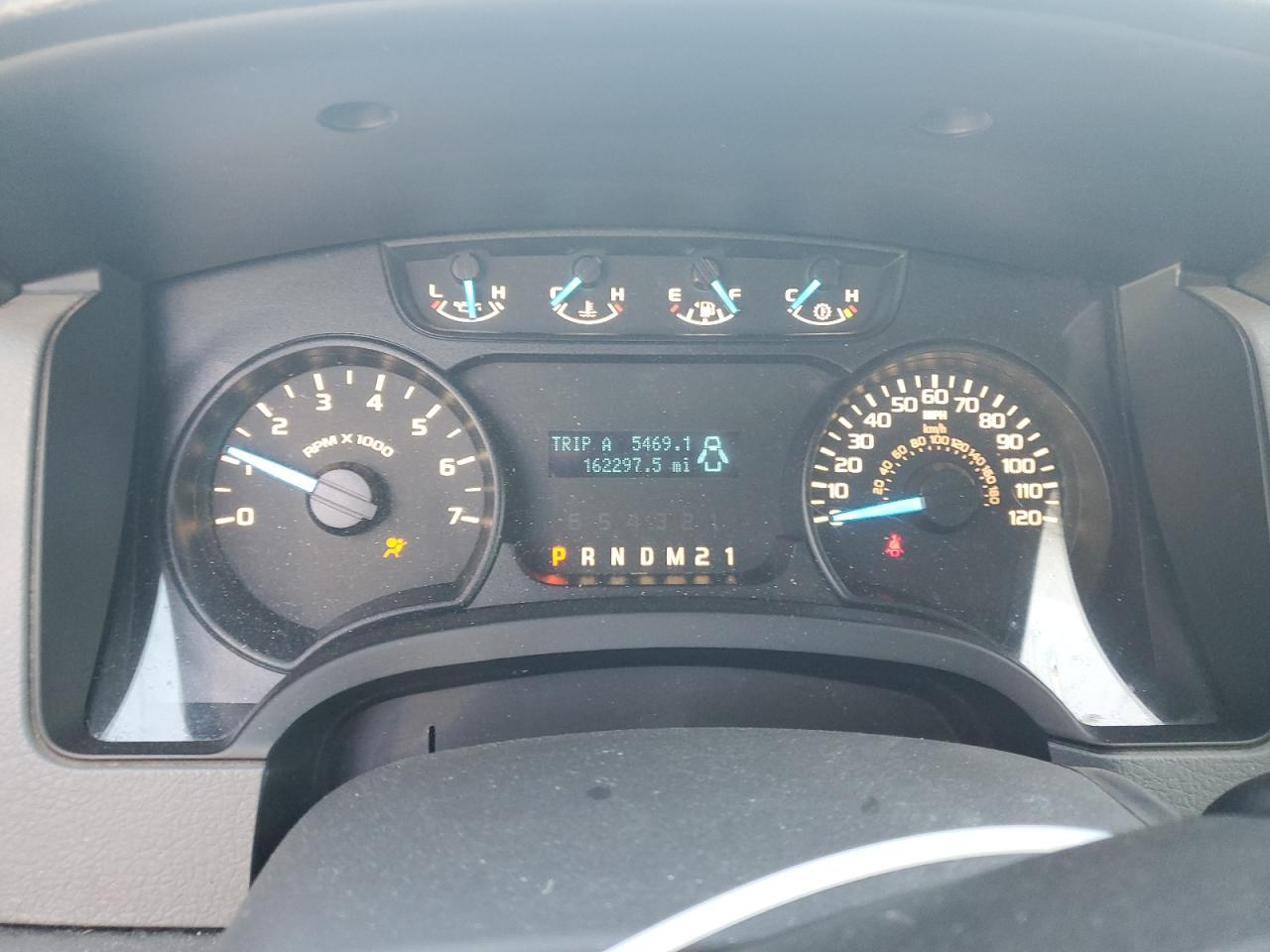 2014 Ford F150 VIN: 1FTMF1CM2EFC52308 Lot: 82440875