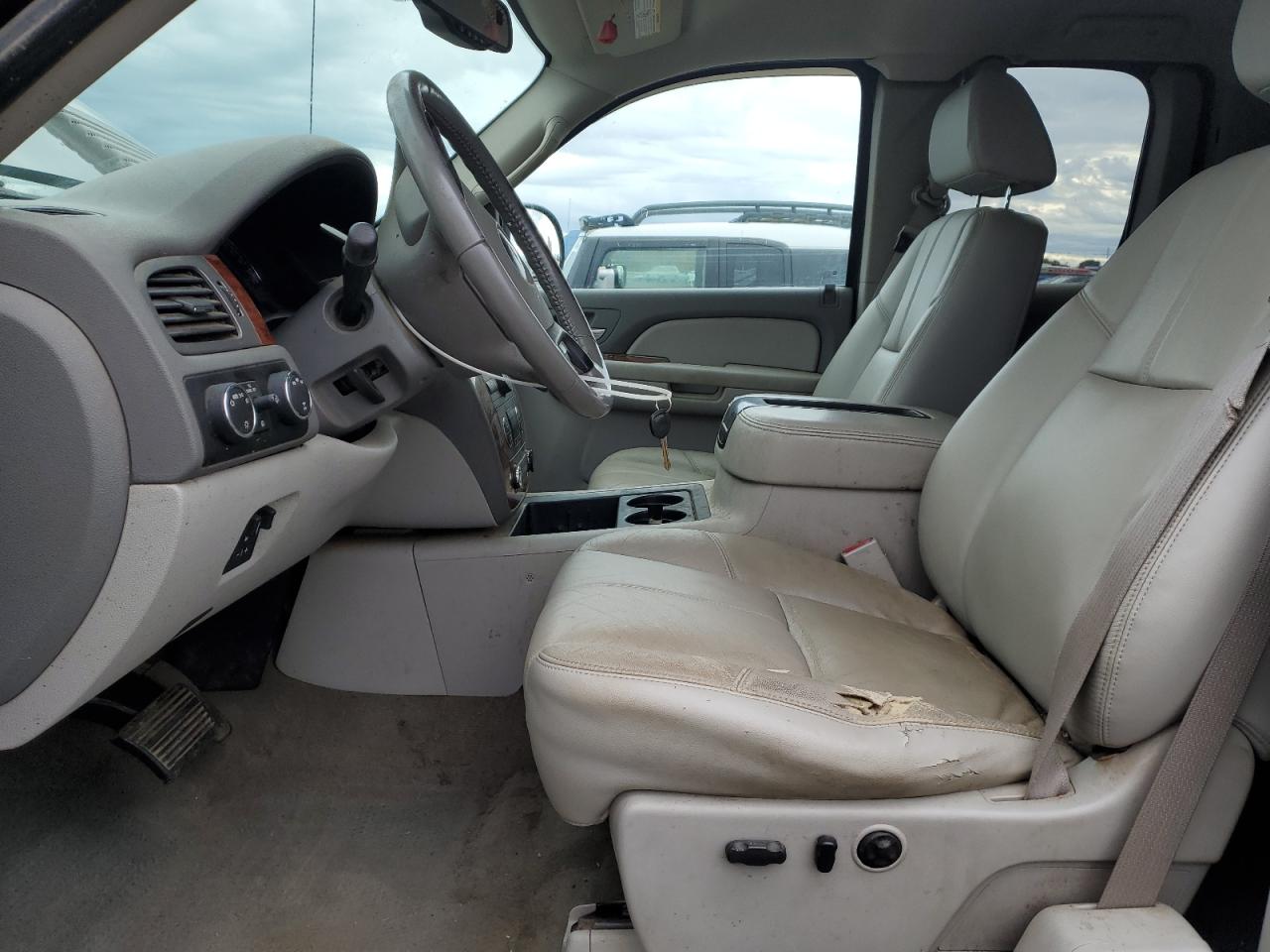 2008 Chevrolet Silverado K2500 Heavy Duty VIN: 1GCHK29K58E174206 Lot: 81956275