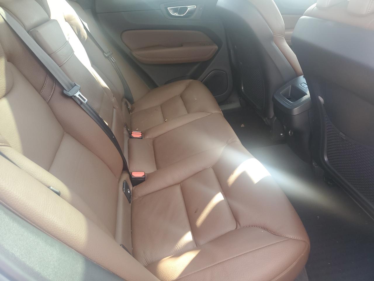 2020 Volvo Xc60 T5 Momentum VIN: YV4102RK0L1561430 Lot: 89461765