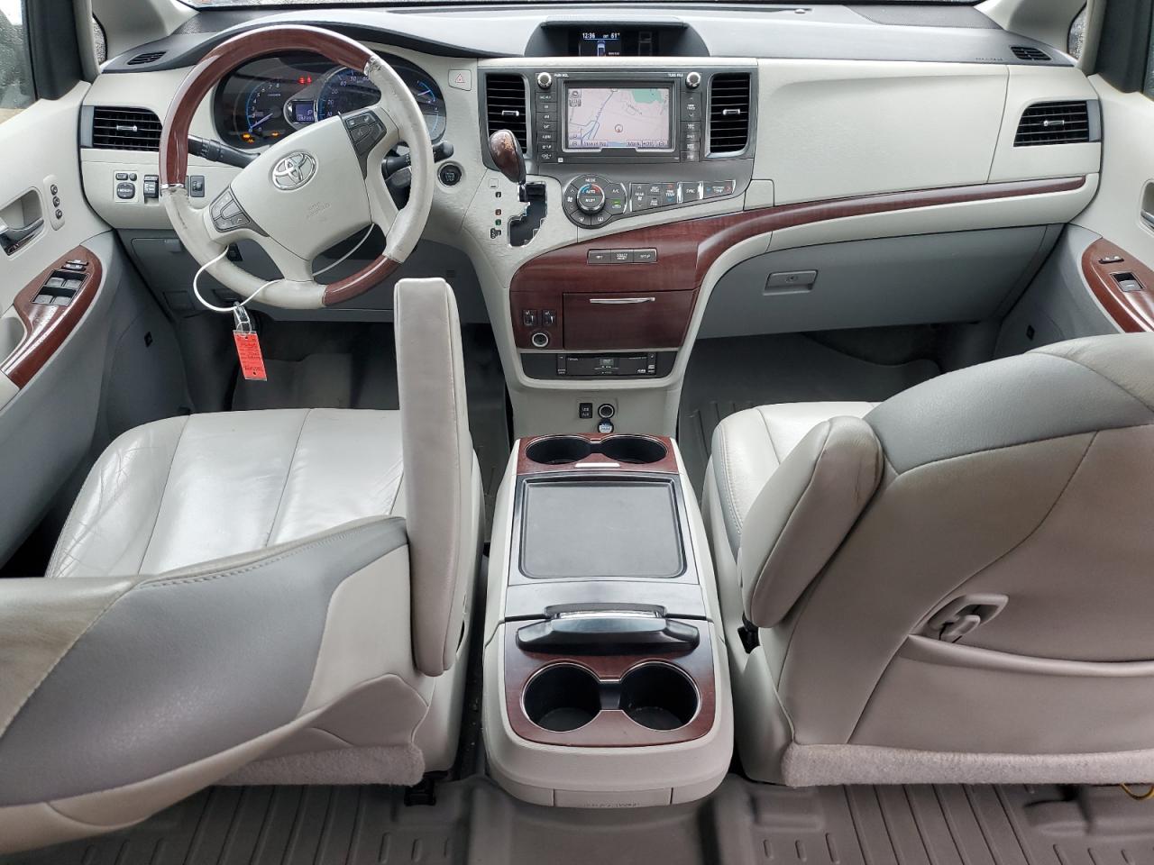 2012 Toyota Sienna Xle VIN: 5TDDK3DC2CS032595 Lot: 85866935