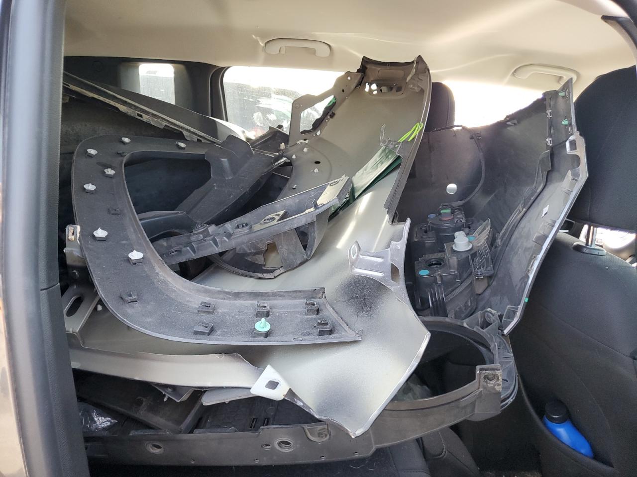 2017 Jeep Renegade Latitude VIN: ZACCJBBBXHPE97682 Lot: 81864445