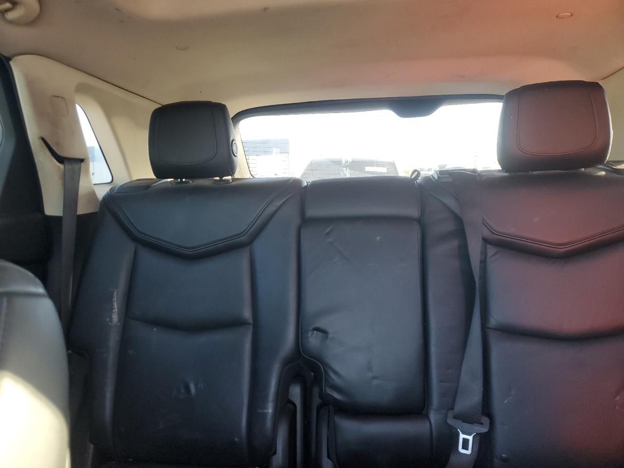 2017 Cadillac Xt5 Luxury VIN: 1GYKNDRS2HZ241467 Lot: 86049205