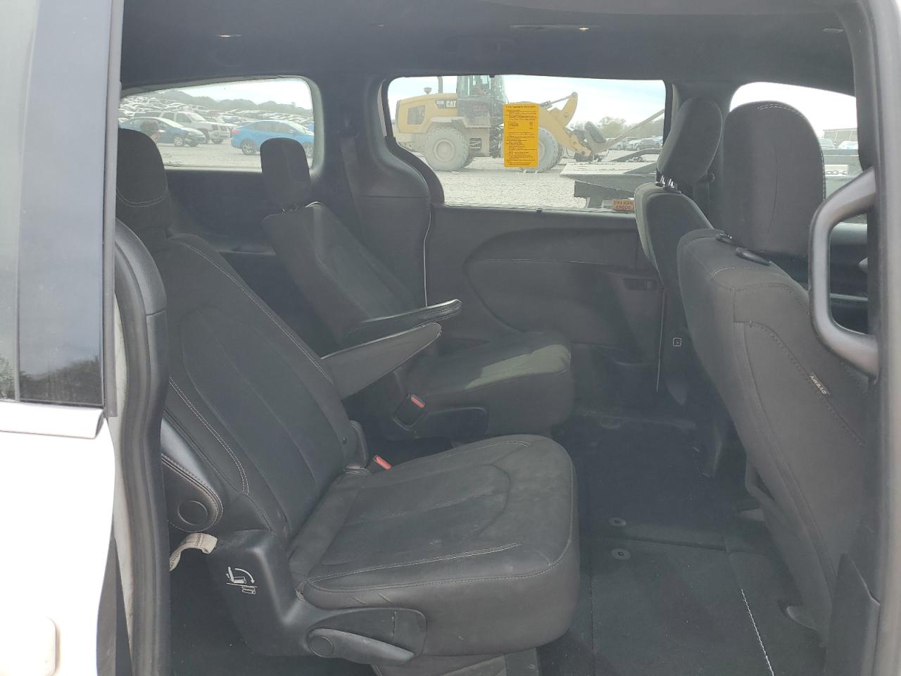 2022 Chrysler Pacifica Touring VIN: 2C4RC1FGXNR104839 Lot: 89722585