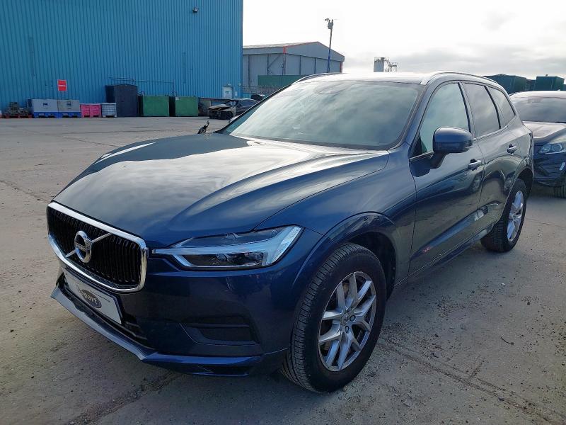 2018 VOLVO XC60 MOMENTUM D4 AWD AUTO  for sale at Copart ROCHFORD