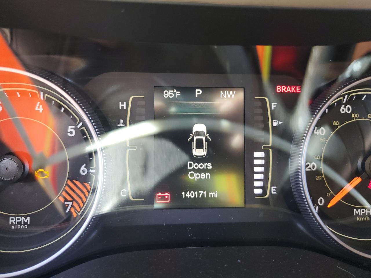 2015 Jeep Cherokee Latitude VIN: 1C4PJLCB6FW721360 Lot: 87398795