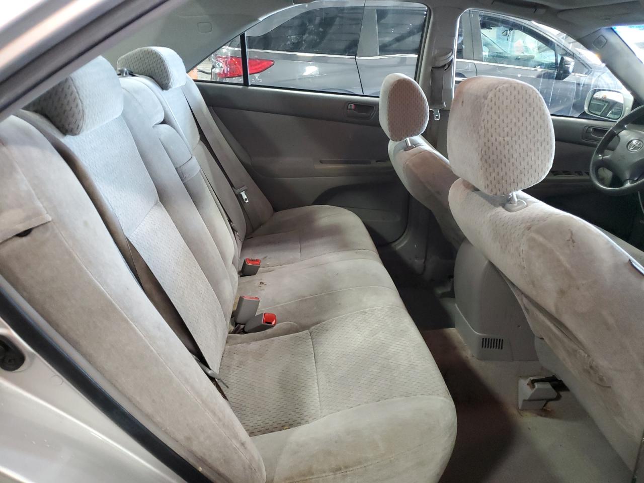 2004 Toyota Camry Le VIN: 4T1BF30K04U578636 Lot: 84881195