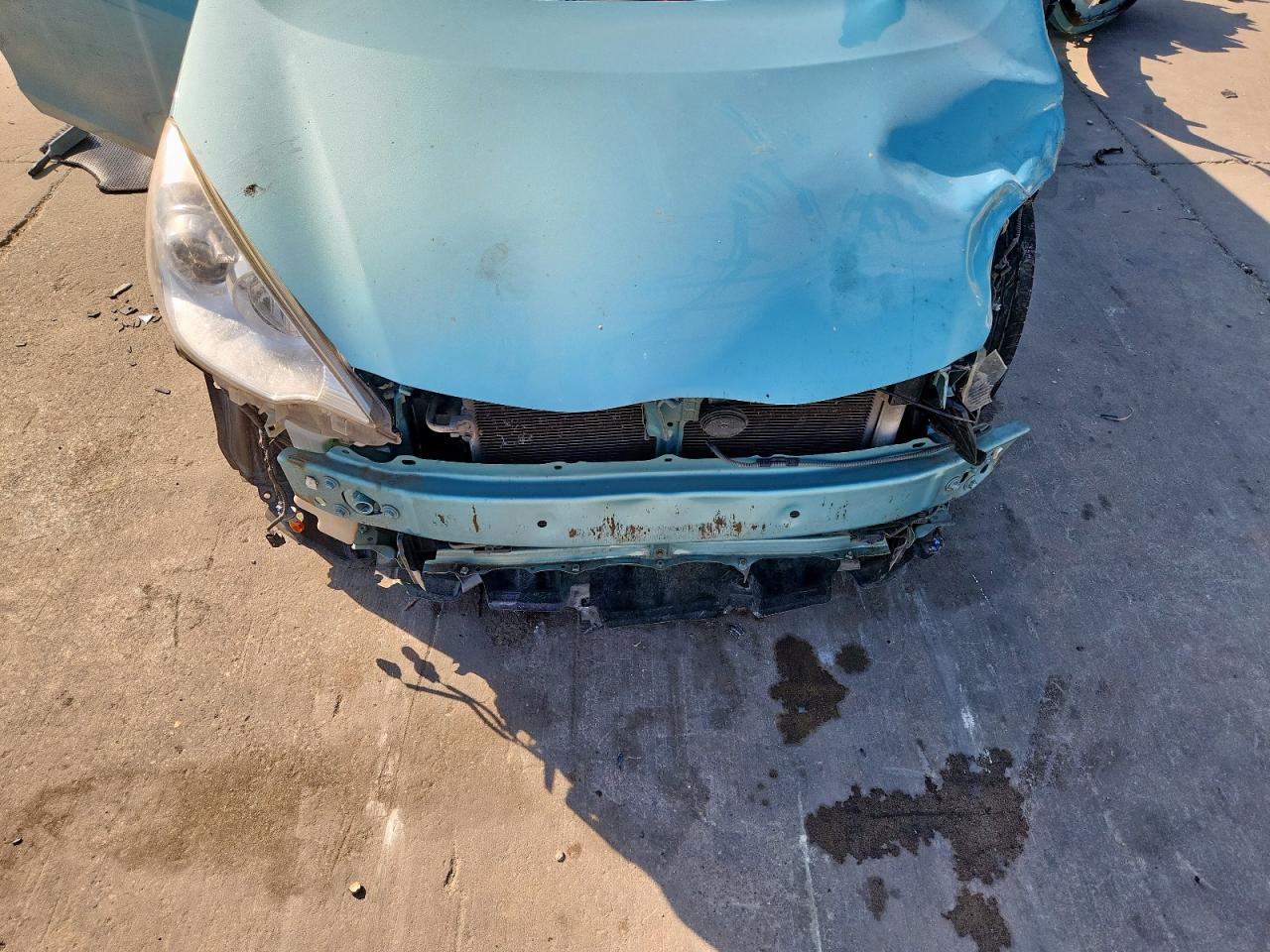 2012 Toyota Prius C VIN: JTDKDTB30C1012041 Lot: 82468485