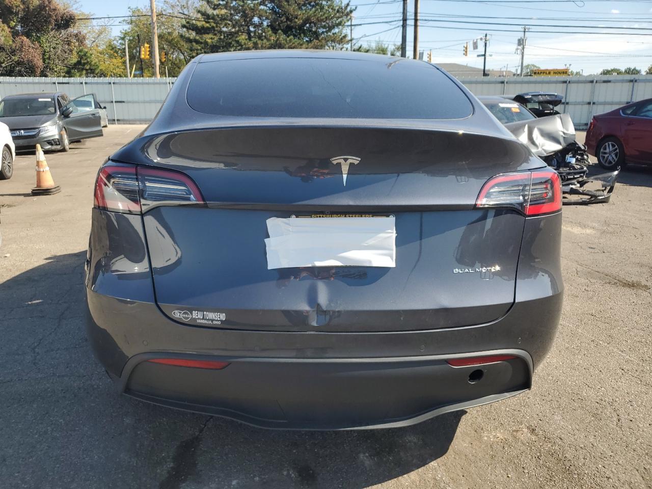 2020 Tesla Model Y VIN: 5YJYGDEE8LF035286 Lot: 84939375