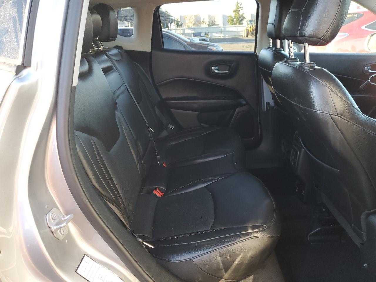 2019 Jeep Compass Limited VIN: 3C4NJCCB0KT670817 Lot: 85393485