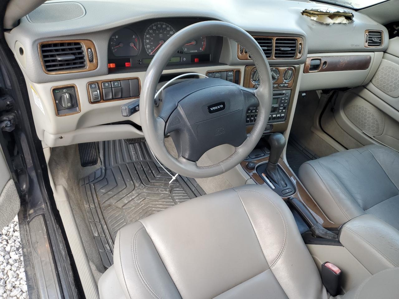 2004 Volvo C70 Lpt VIN: YV1NC63D14J041360 Lot: 89837895