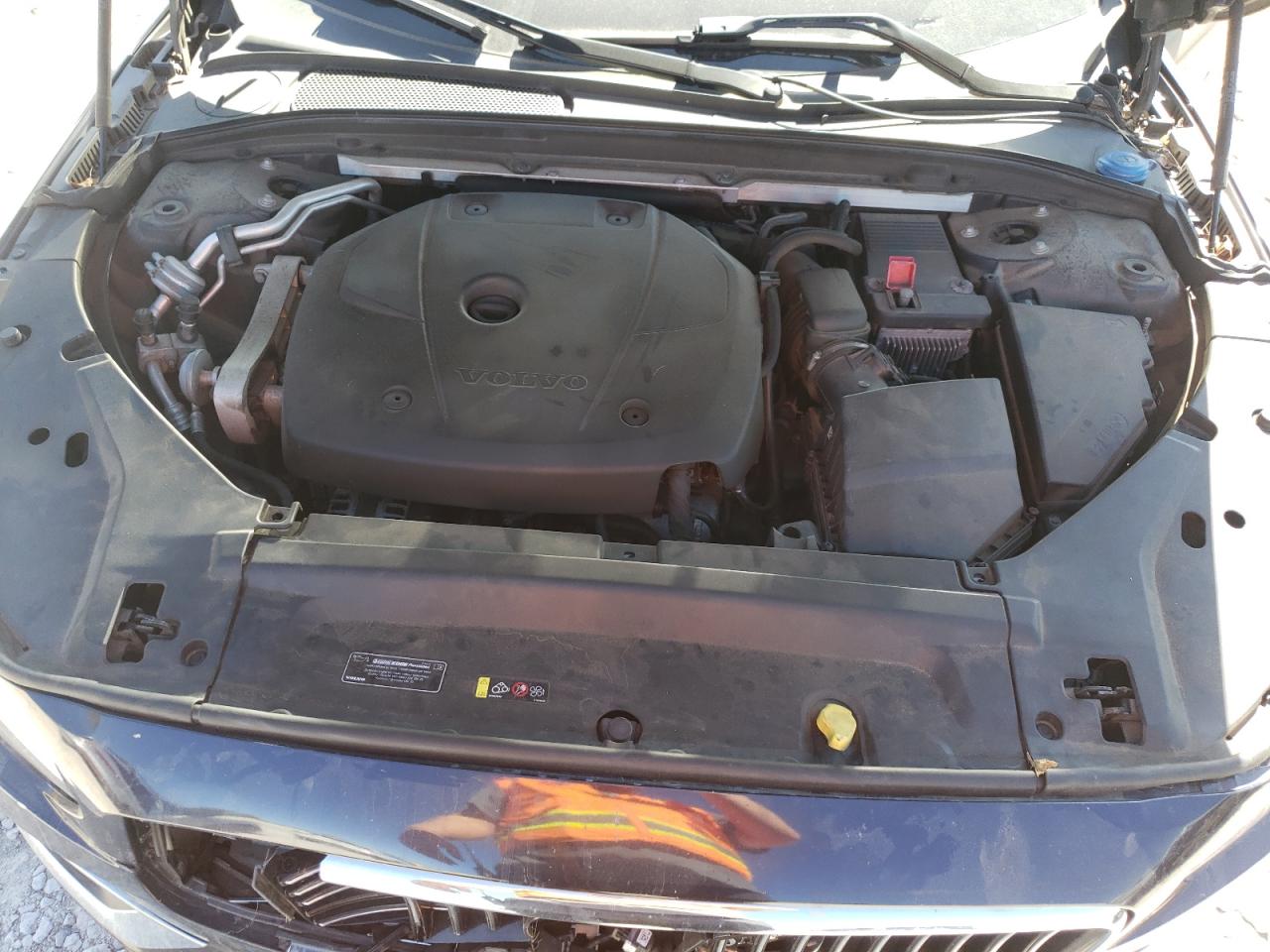 2017 Volvo S90 T6 Inscription VIN: YV1A22MLXH1000909 Lot: 86530605