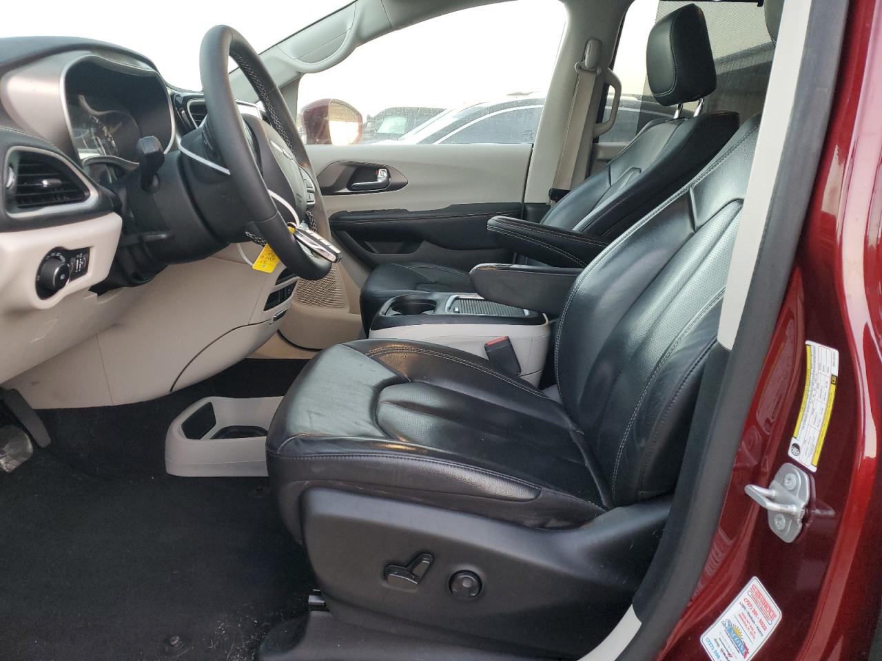 2022 Chrysler Pacifica Touring L VIN: 2C4RC1BG9NR219731 Lot: 84651905