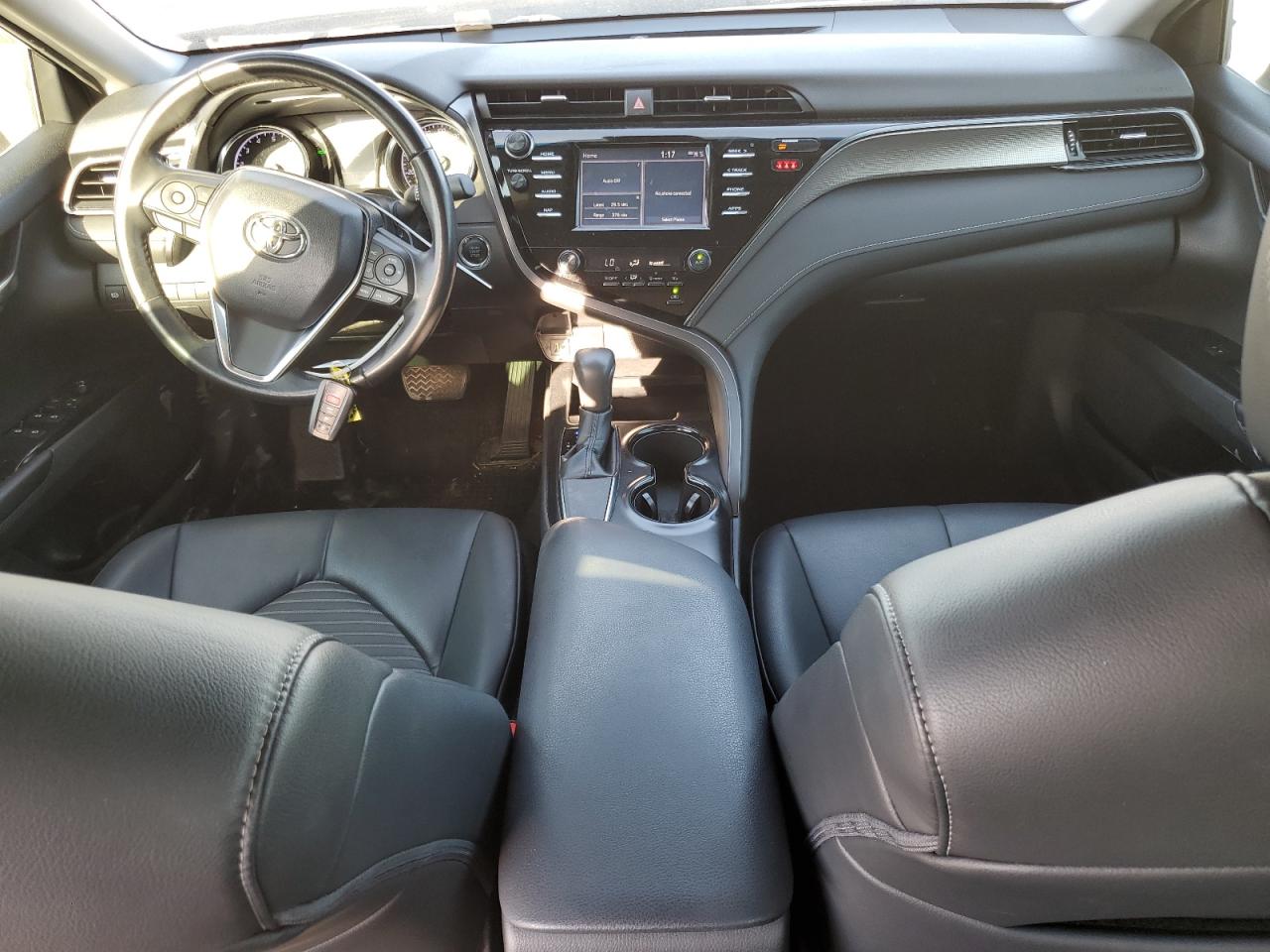 2019 Toyota Camry L VIN: 4T1B11HK4KU697908 Lot: 81984405