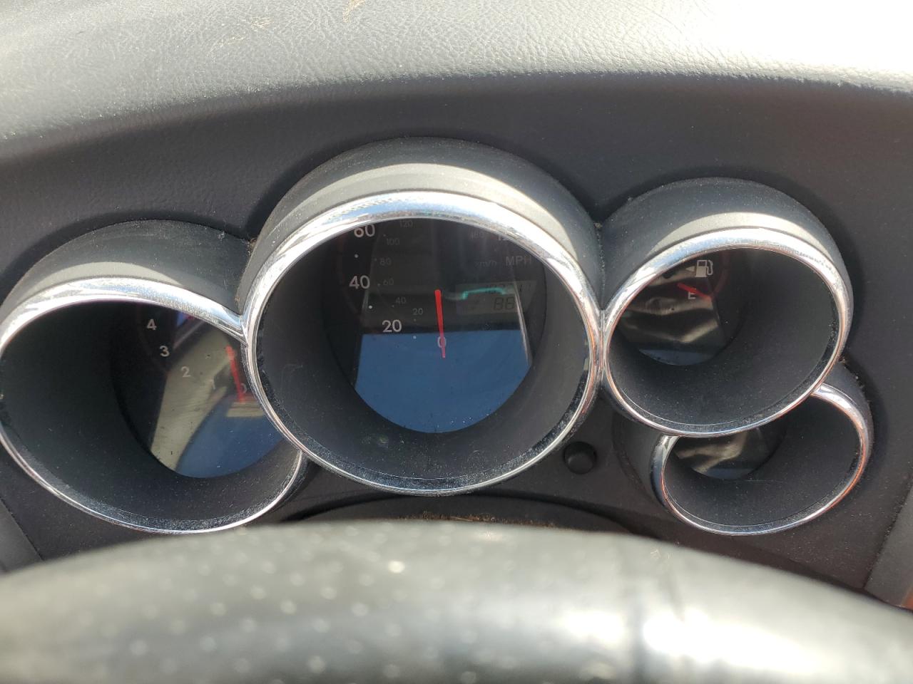 2005 Toyota Corolla Matrix Xr VIN: 2T1KR32E75C319370 Lot: 82585655