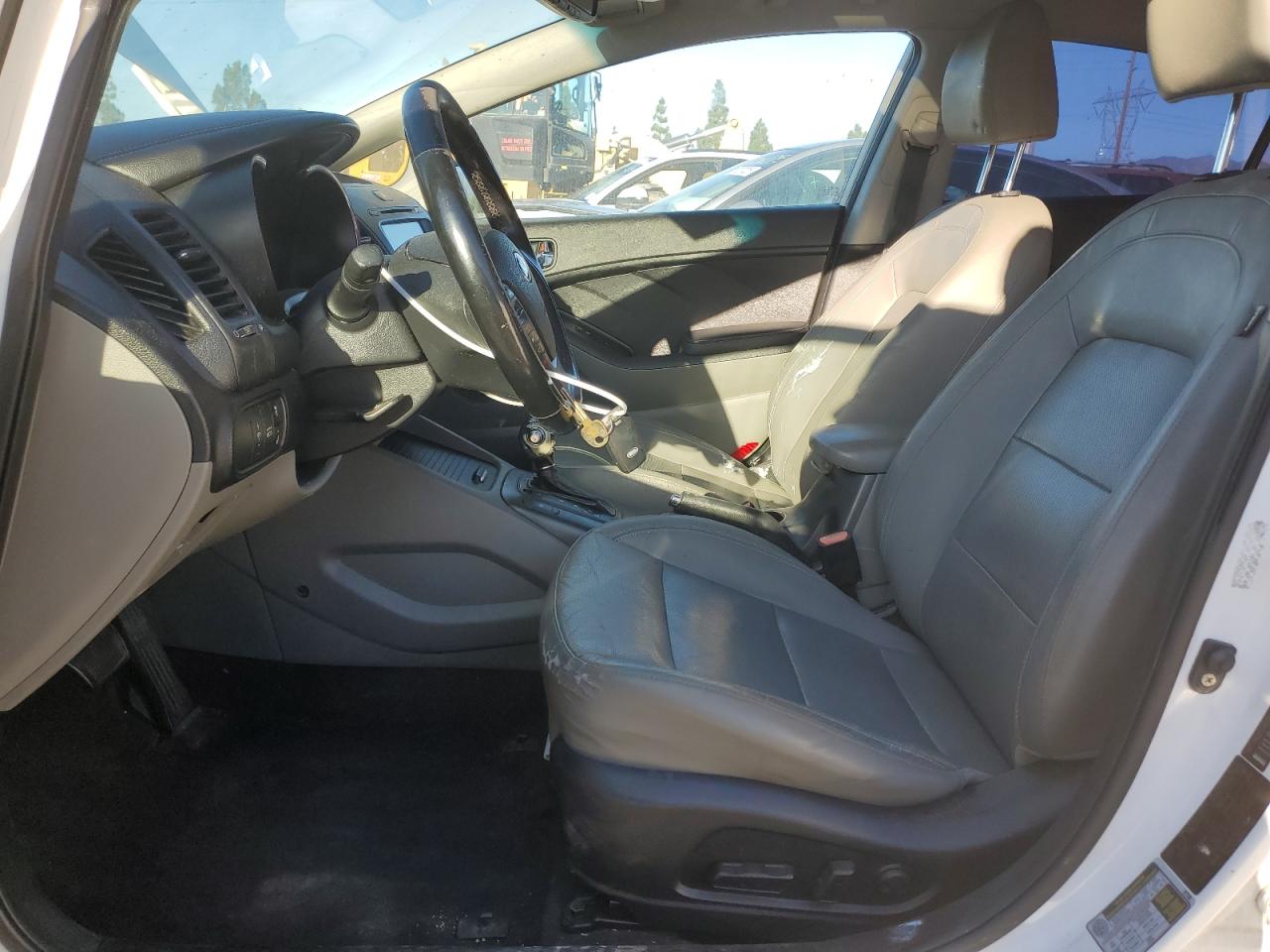 2016 Kia Forte Ex VIN: KNAFZ4A80G5463567 Lot: 85887545