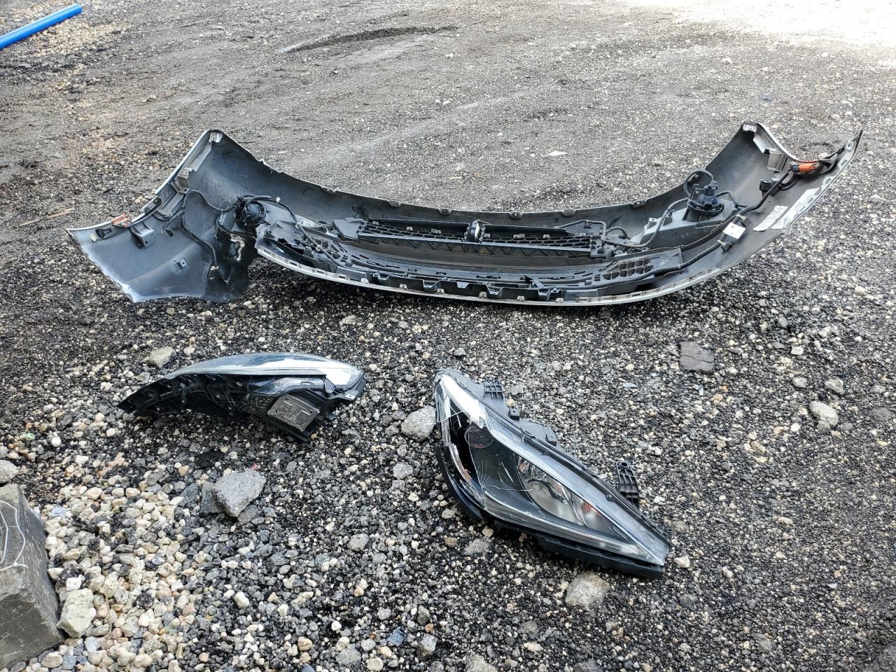 2018 Chrysler Pacifica Touring L VIN: 2C4RC1BG0JR142807 Lot: 90729175