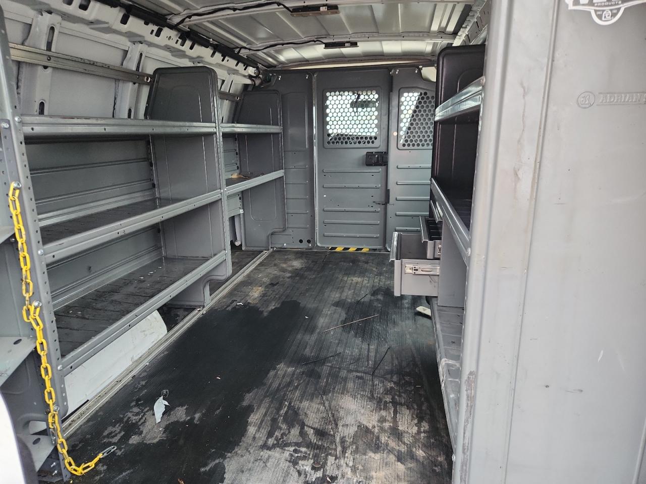 2021 Chevrolet Express 2500 Delivery Van VIN: 1GCWGAF74M1253399 Lot: 90285215