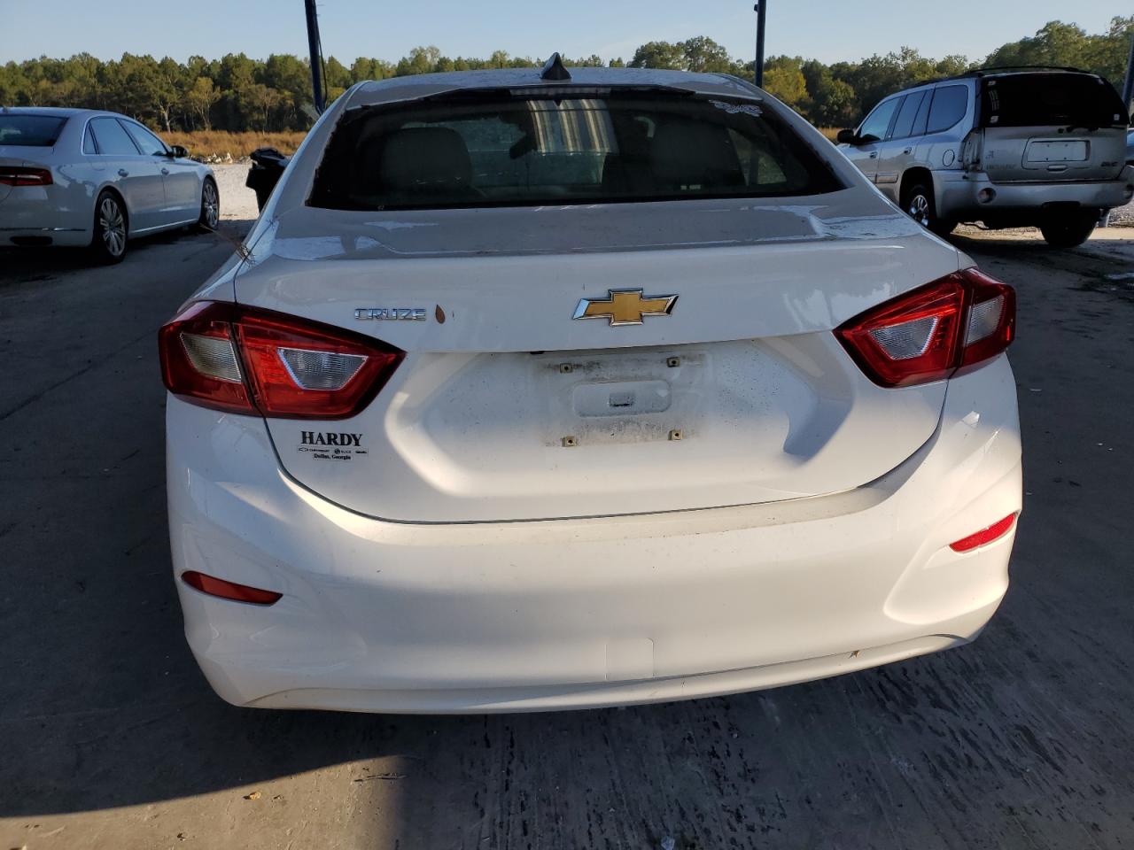 2018 Chevrolet Cruze Ls VIN: 1G1BC5SM0J7217434 Lot: 81959605