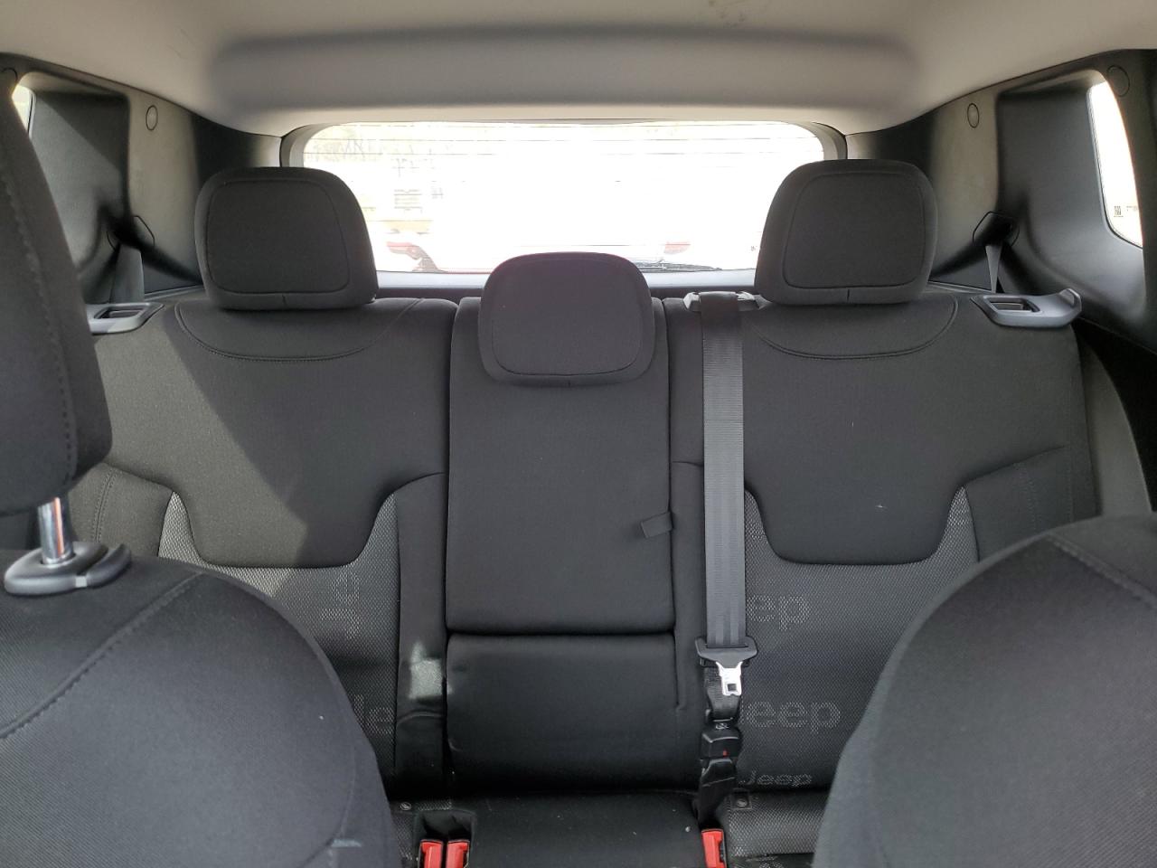 2016 Jeep Renegade Latitude VIN: ZACCJBBT6GPD77501 Lot: 86762995