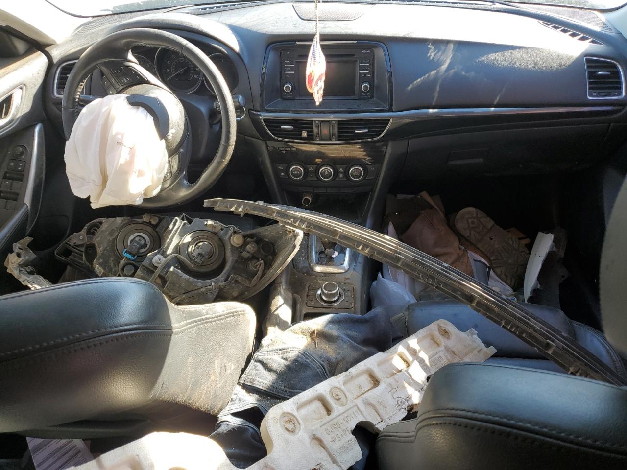 2014 Mazda 6 Touring VIN: JM1GJ1V5XE1107015 Lot: 82573675