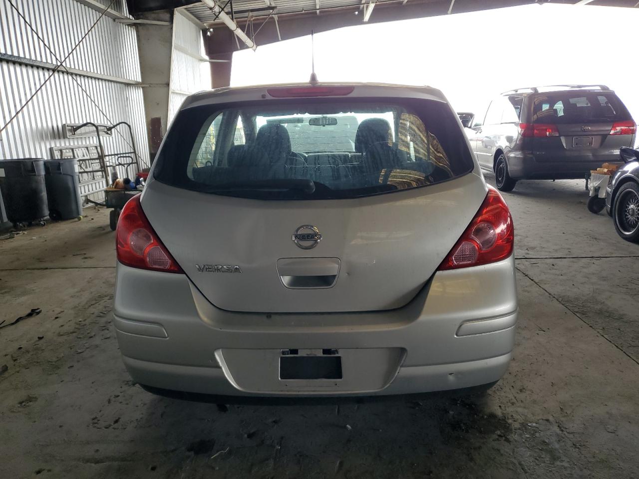 2010 Nissan Versa S VIN: 3N1BC1CP3AL450764 Lot: 85713365