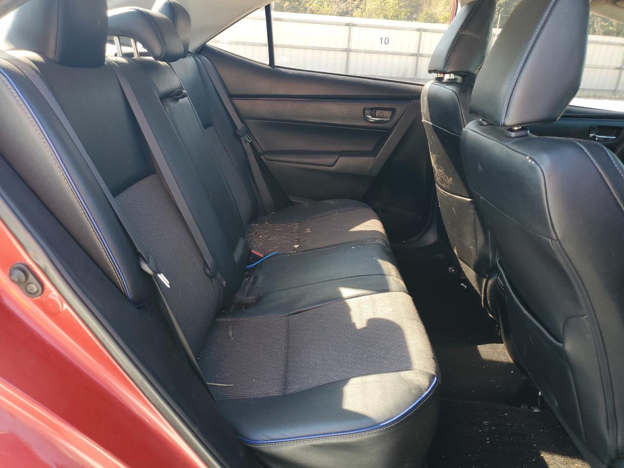 2018 Toyota Corolla Le Eco VIN: 5YFBPRHE3JP767275 Lot: 85144515