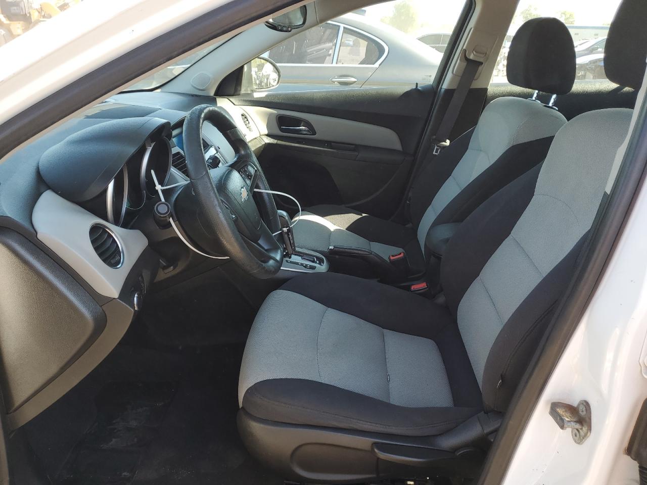 2015 Chevrolet Cruze Ls VIN: 1G1PA5SG8F7141636 Lot: 84829145