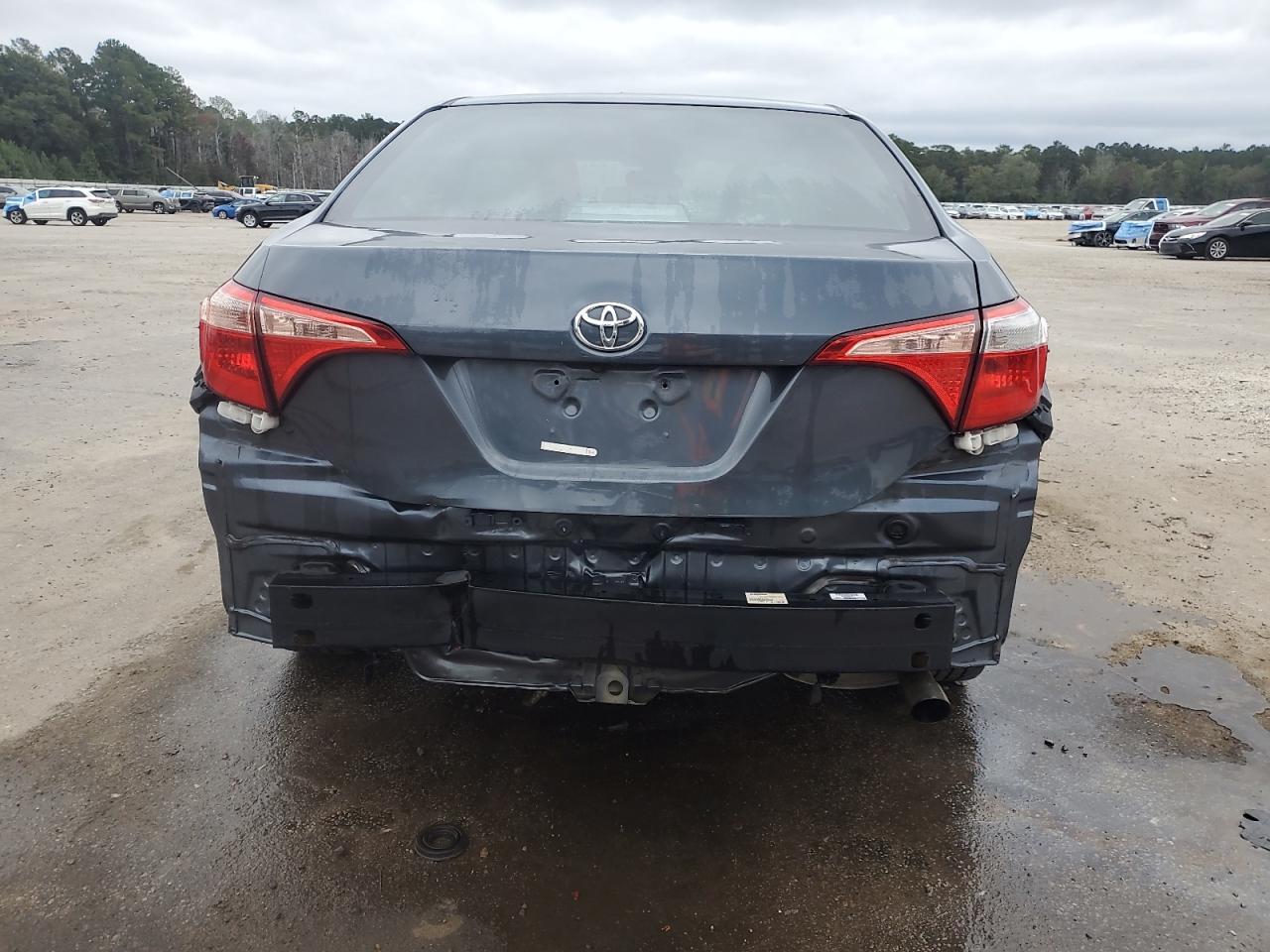 2018 Toyota Corolla L VIN: 2T1BURHE8JC020666 Lot: 85920565