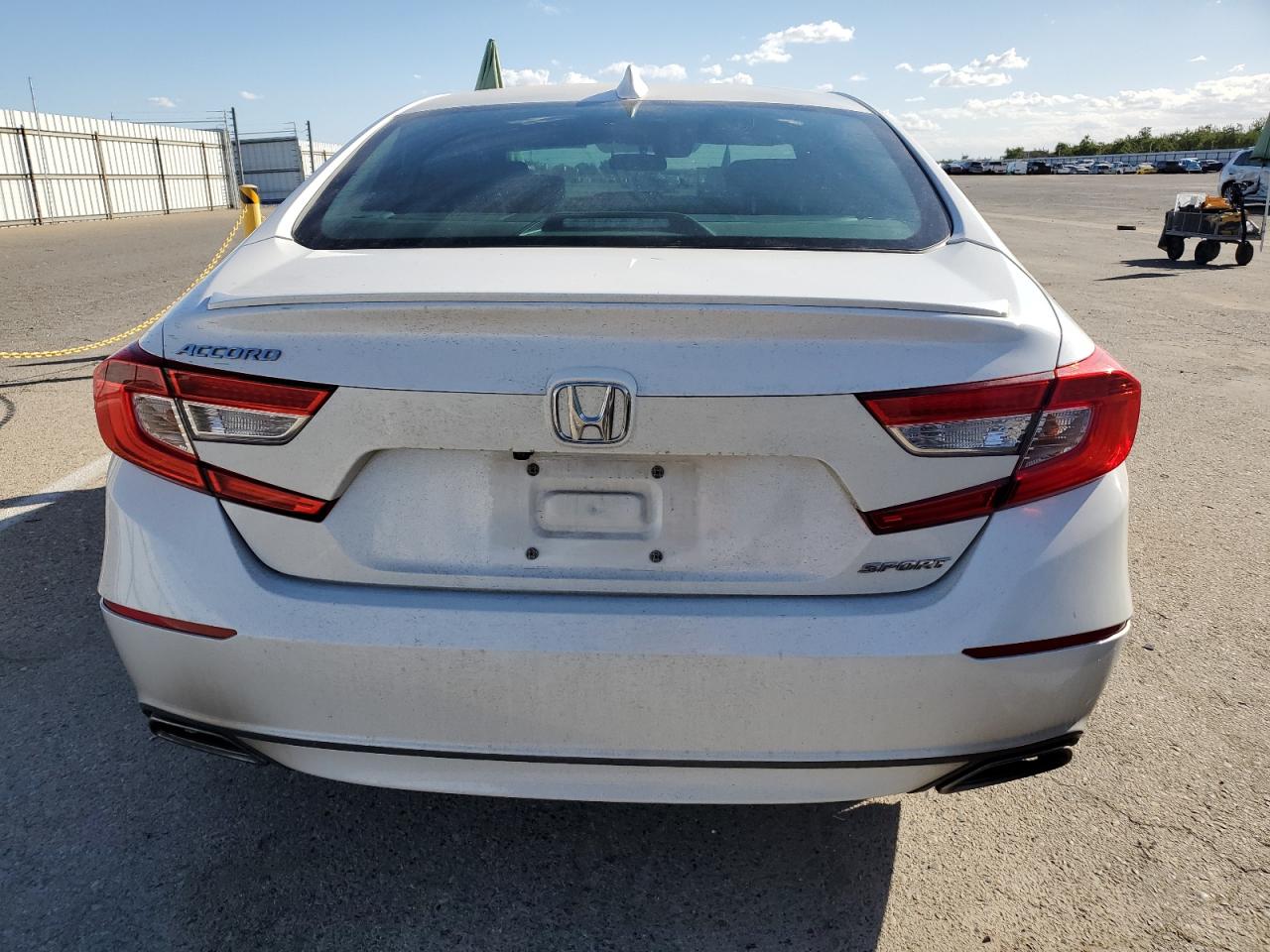 2018 Honda Accord Sport VIN: 1HGCV1F35JA088014 Lot: 82180945
