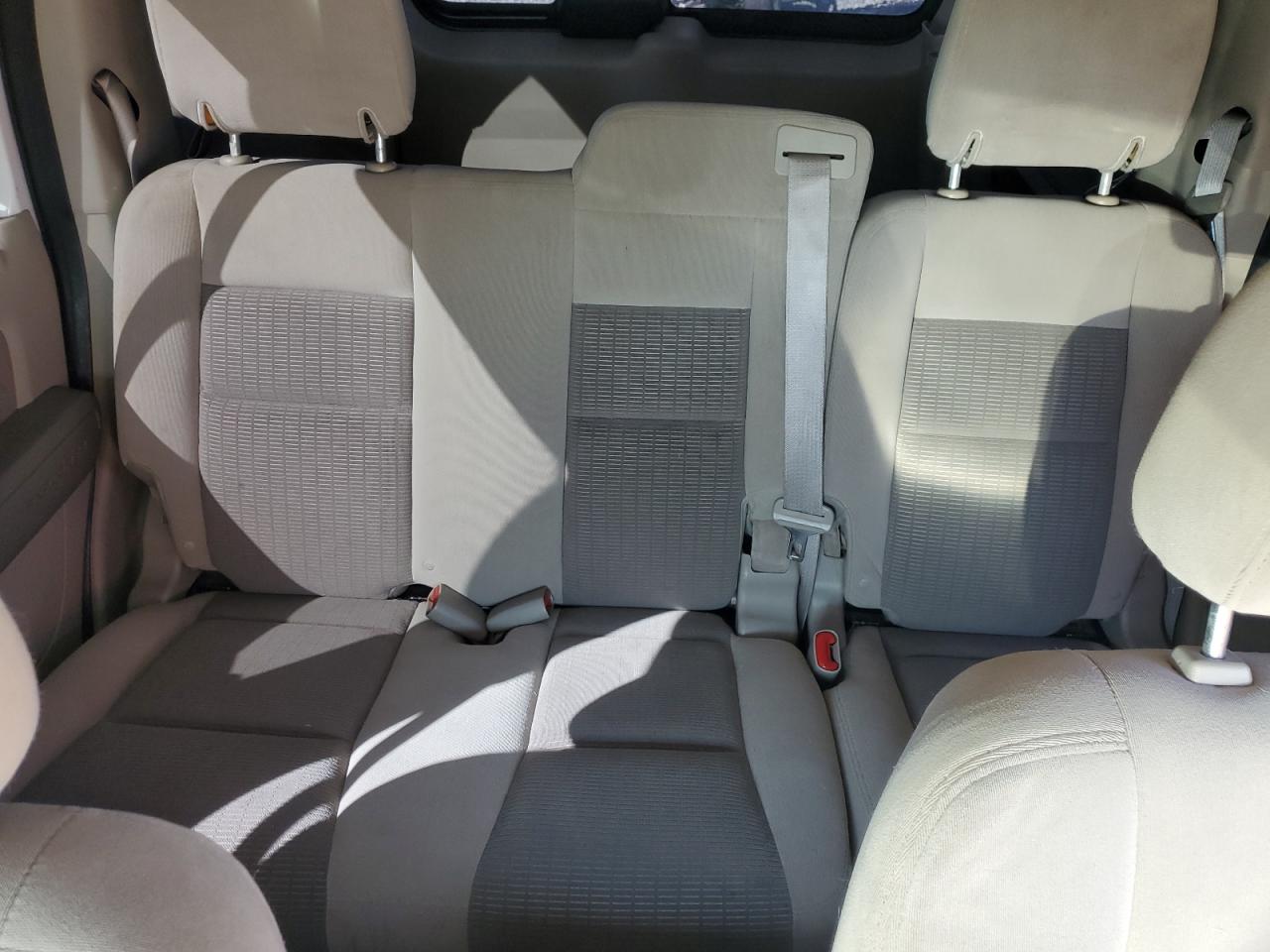 2006 Ford Explorer Xlt VIN: 1FMEU73E66UA10264 Lot: 86541775