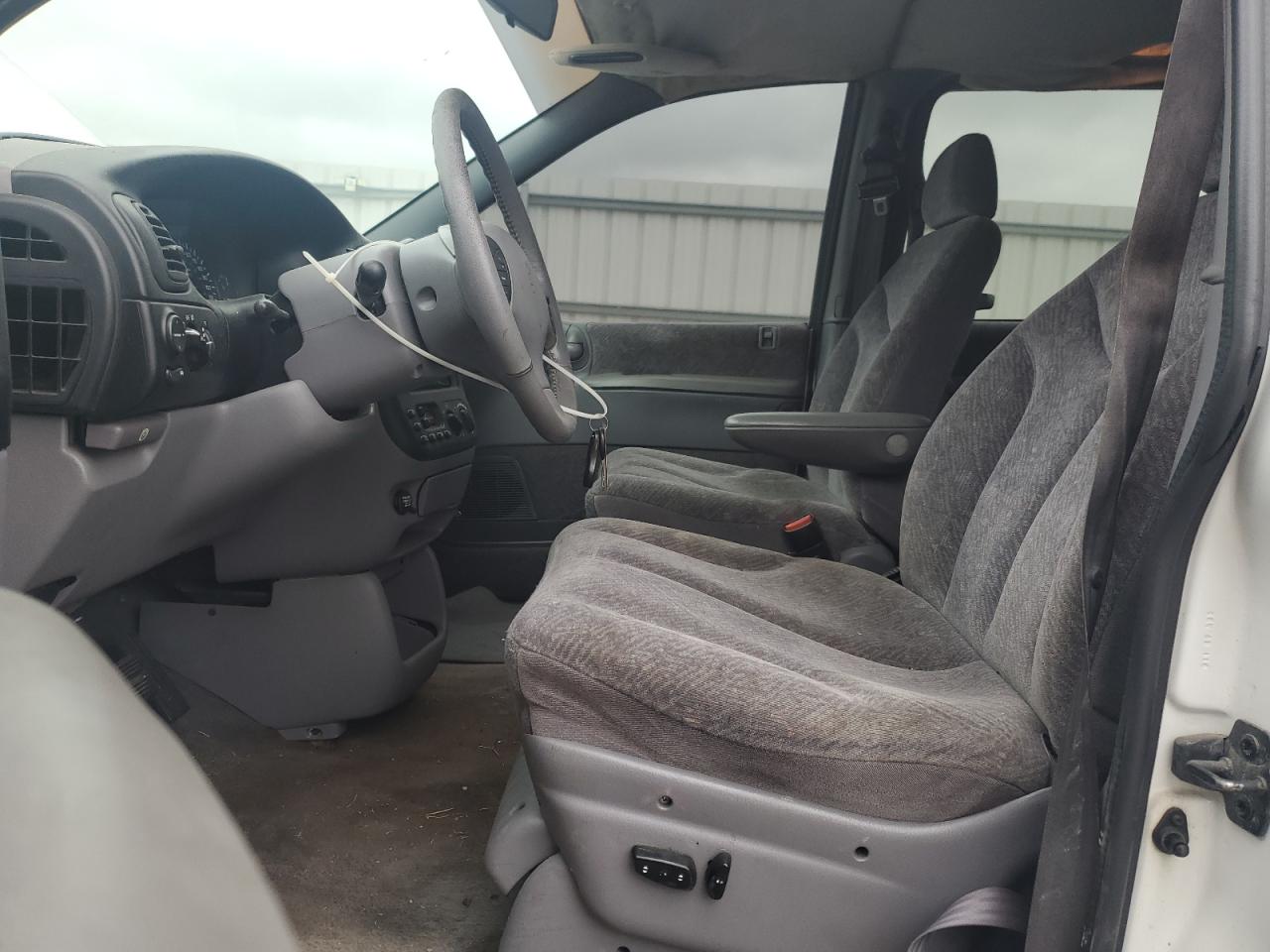 1999 Dodge Grand Caravan Se VIN: 1B4GP44G4XB590725 Lot: 85206815