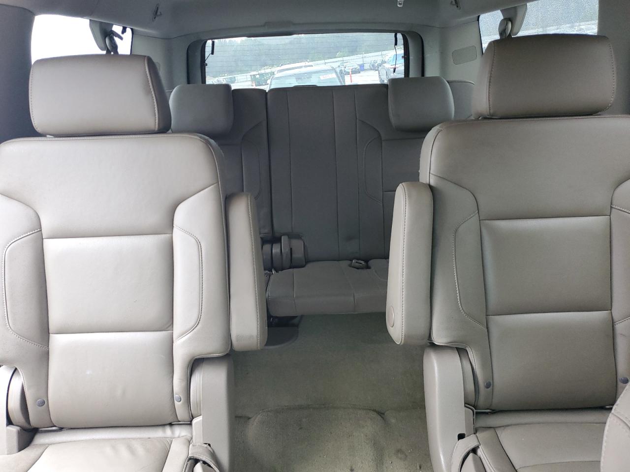 2016 Chevrolet Suburban C1500 Lt VIN: 1GNSCHKC3GR119101 Lot: 90215325