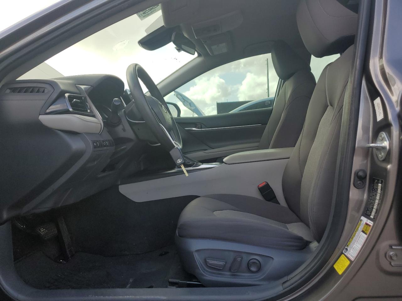 2021 Toyota Camry Le VIN: 4T1C11AKXMU473804 Lot: 85152085