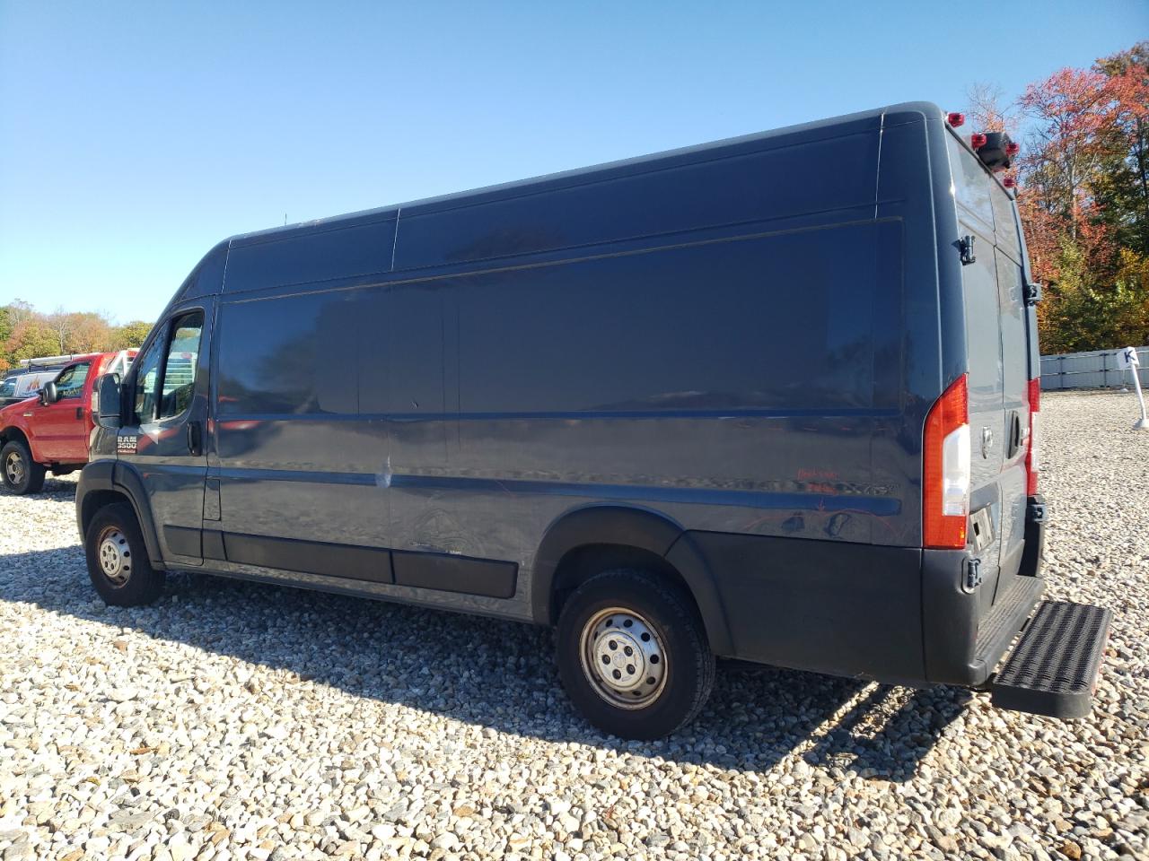 Фото: 3C6URVJG6LE139813