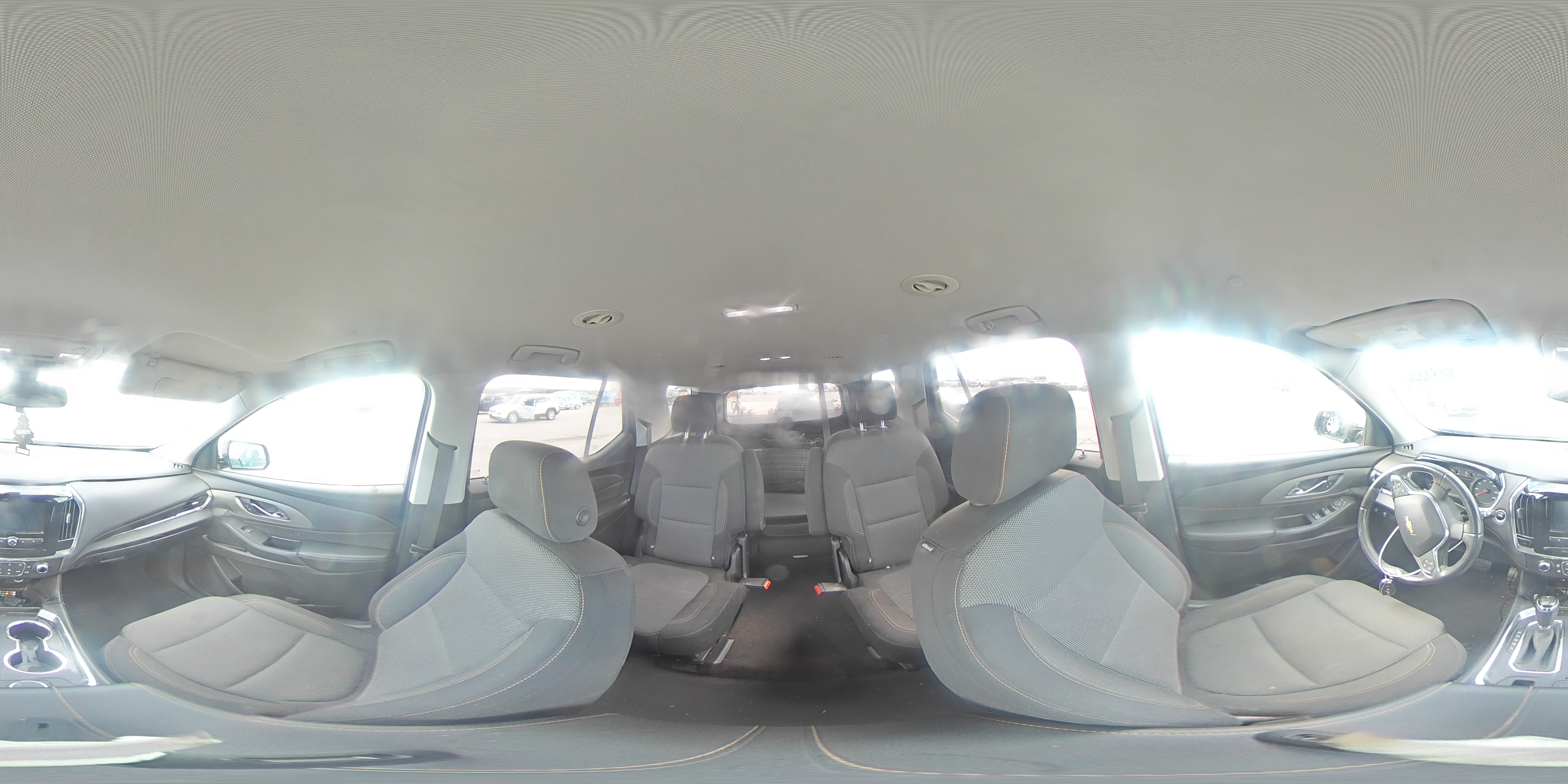 2019 Chevrolet Traverse Lt VIN: 1GNERGKW5KJ135212 Lot: 82313565