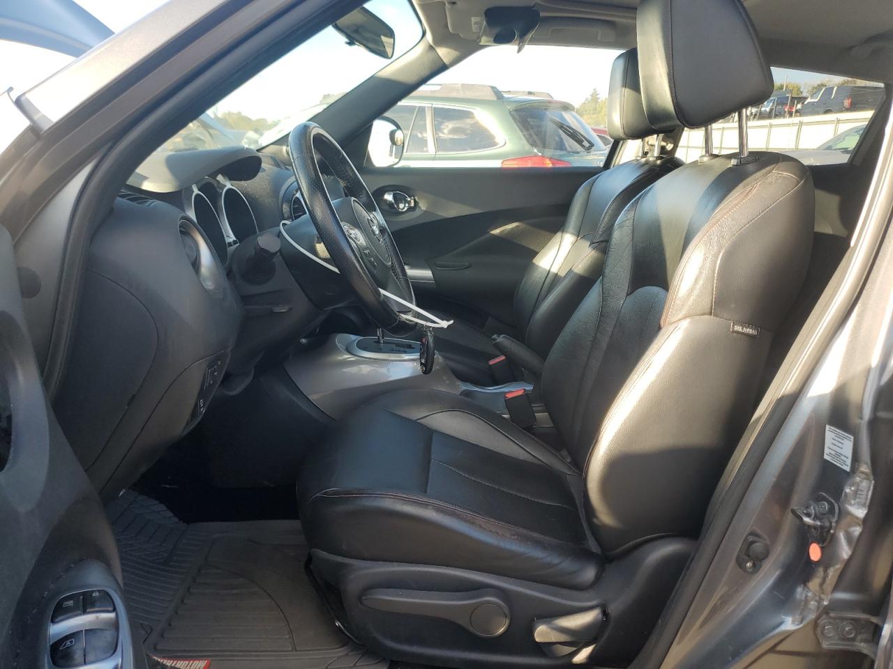 2011 Nissan Juke S VIN: JN8AF5MV7BT010326 Lot: 82365025