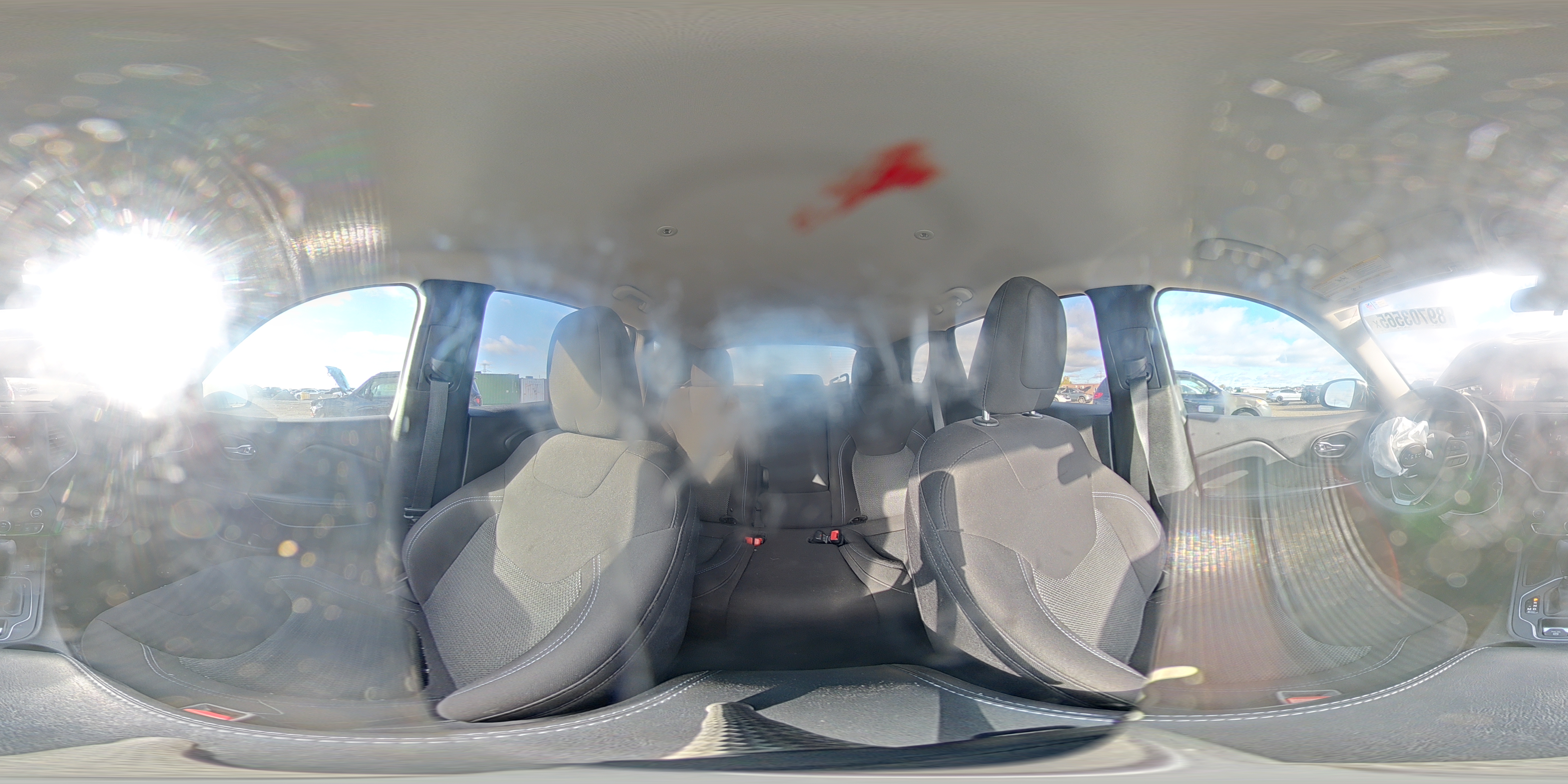 2019 Jeep Cherokee Latitude VIN: 1C4PJLCBXKD359071 Lot: 89703565