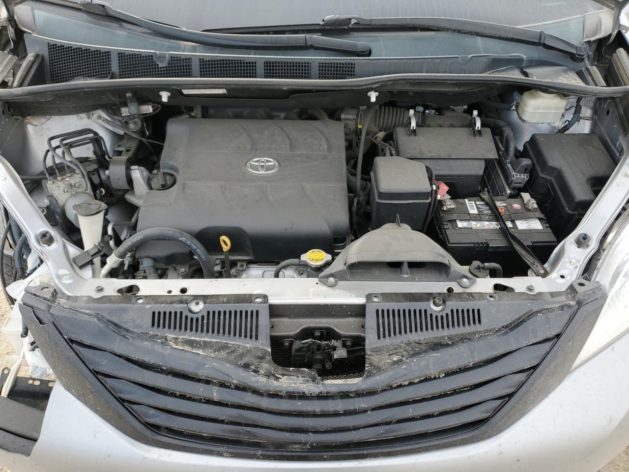 2014 Toyota Sienna VIN: 5TDZK3DC3ES410268 Lot: 68385885