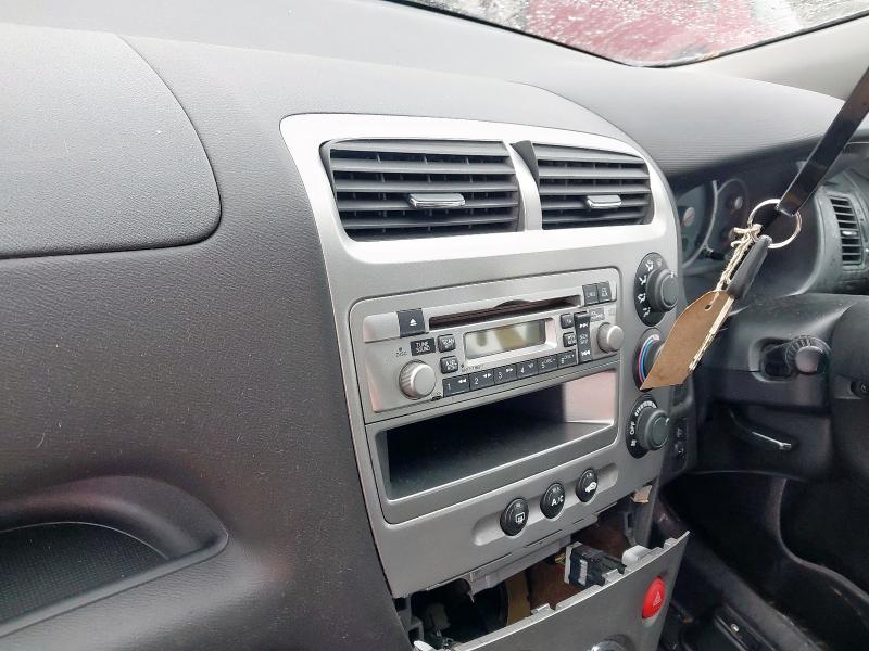2004 HONDA CIVIC SE 