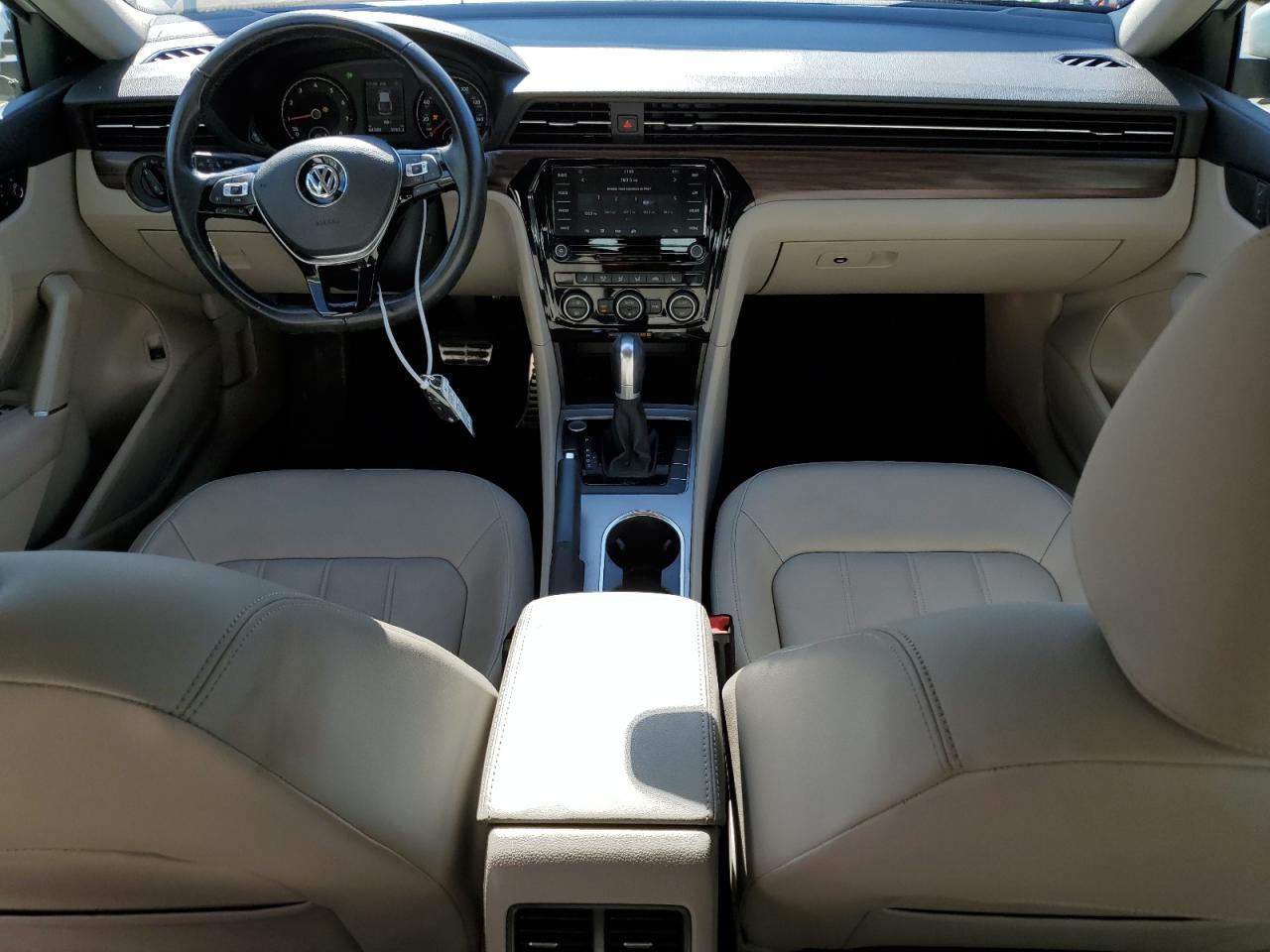 2020 Volkswagen Passat Sel VIN: 1VWCA7A32LC019726 Lot: 84890345