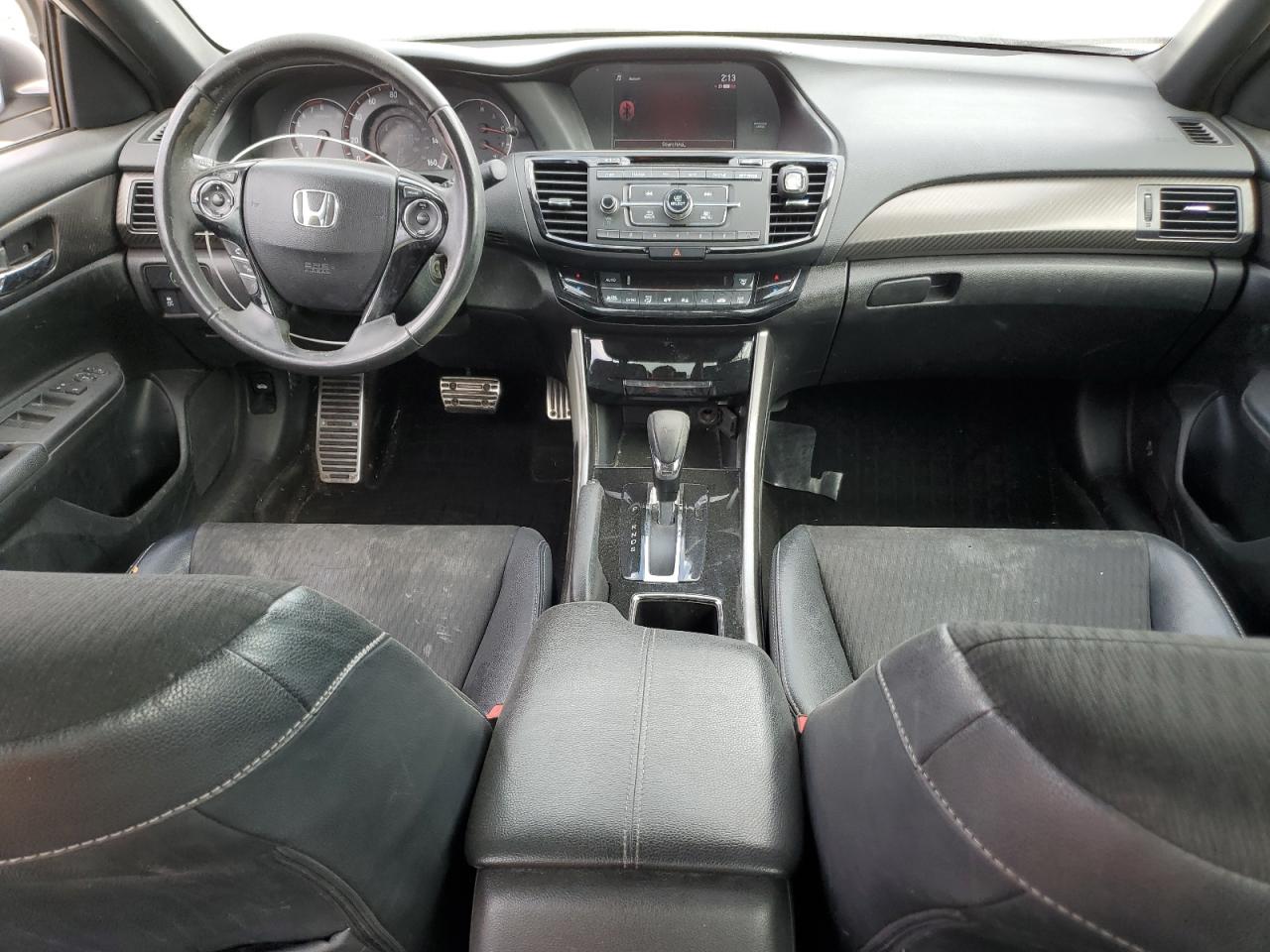 2017 Honda Accord Sport VIN: 1HGCR2F52HA039763 Lot: 81900765