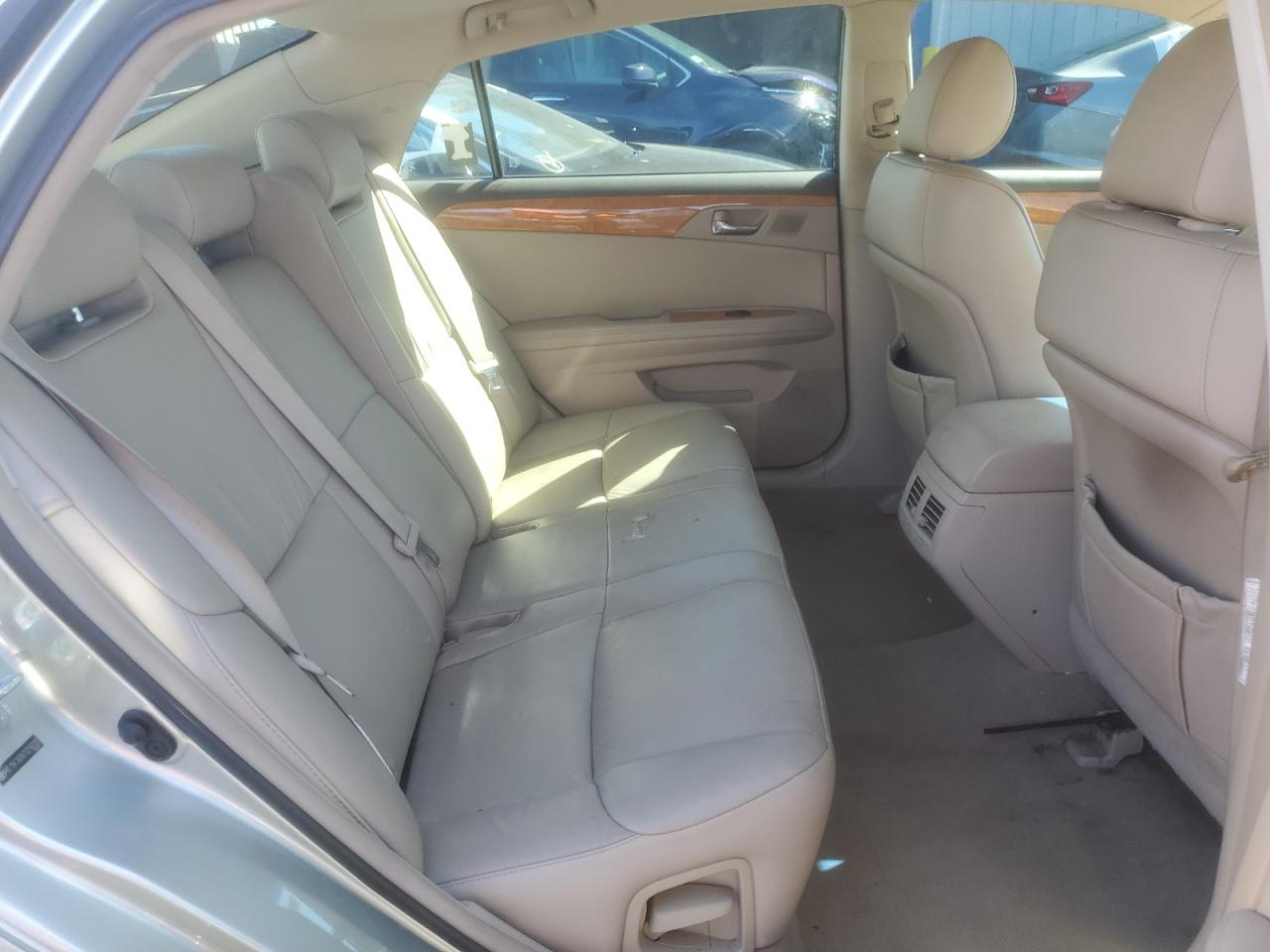 2007 Toyota Avalon Xl VIN: 4T1BK36B87U216092 Lot: 82216915