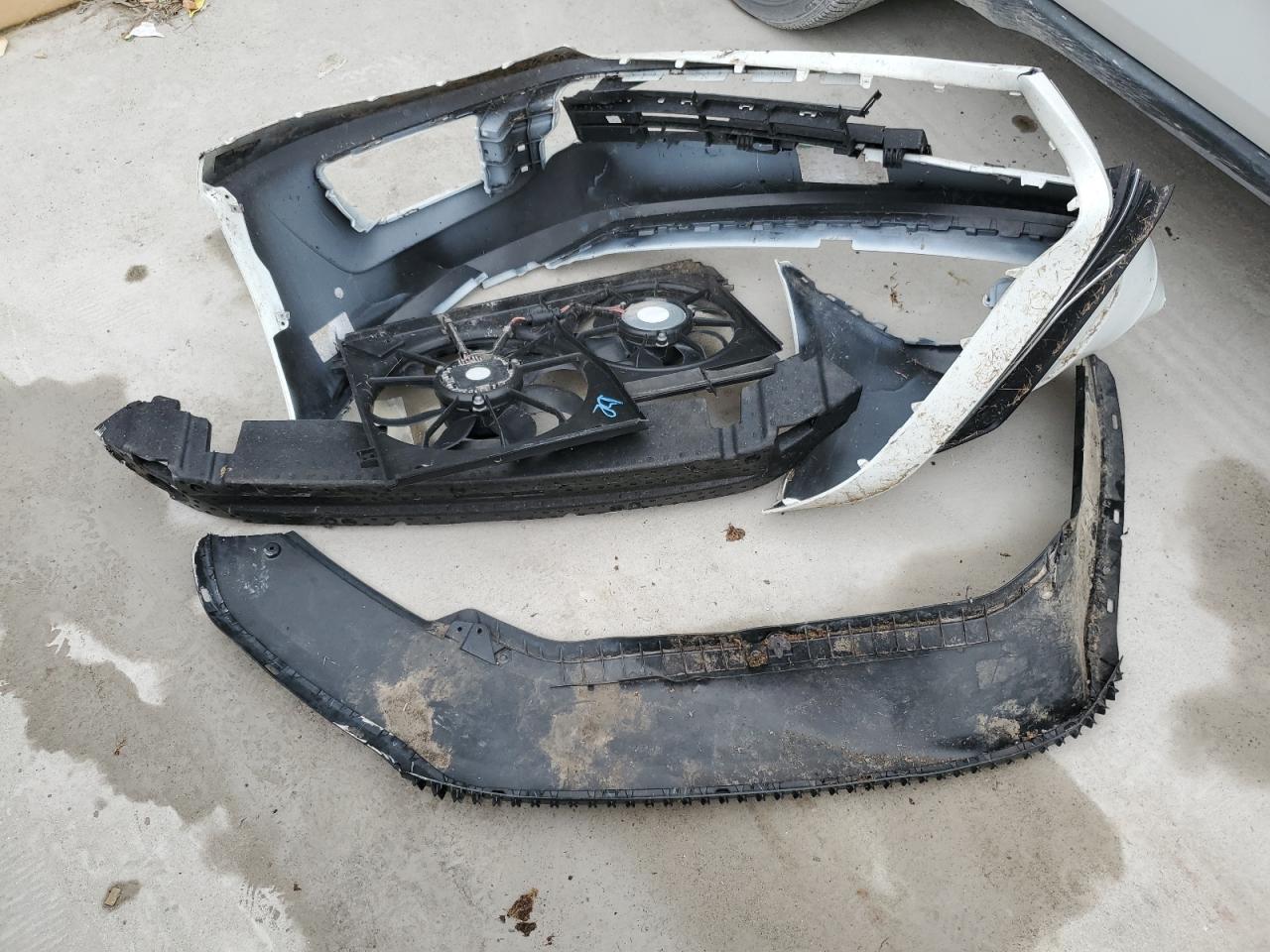 2018 Volkswagen Passat Se VIN: 1VWBA7A33JC029027 Lot: 86172965