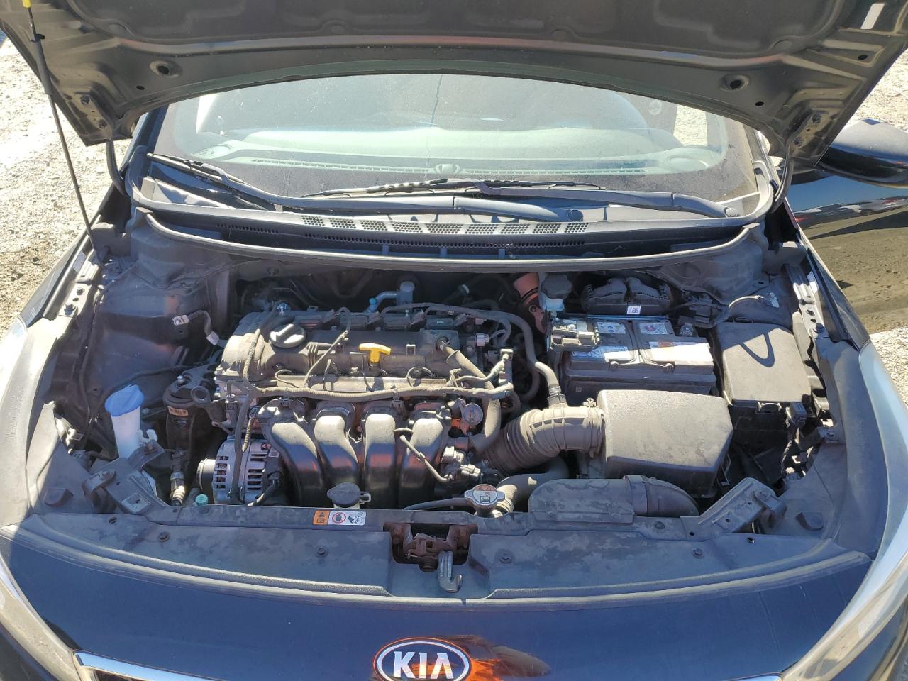 2017 Kia Forte Lx VIN: 3KPFK4A77HE045169 Lot: 87305265